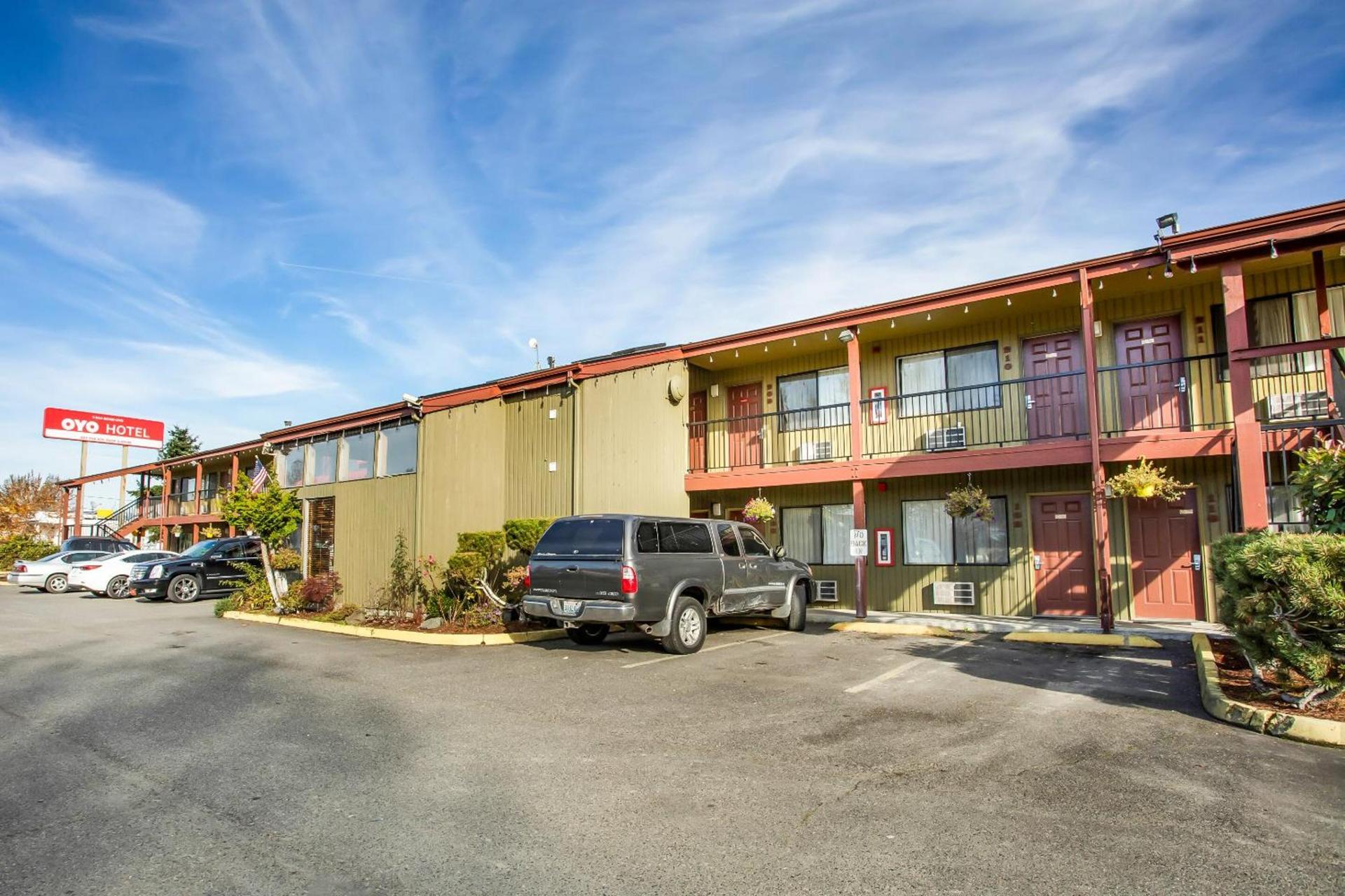 Arlington Motor Inn photo 70