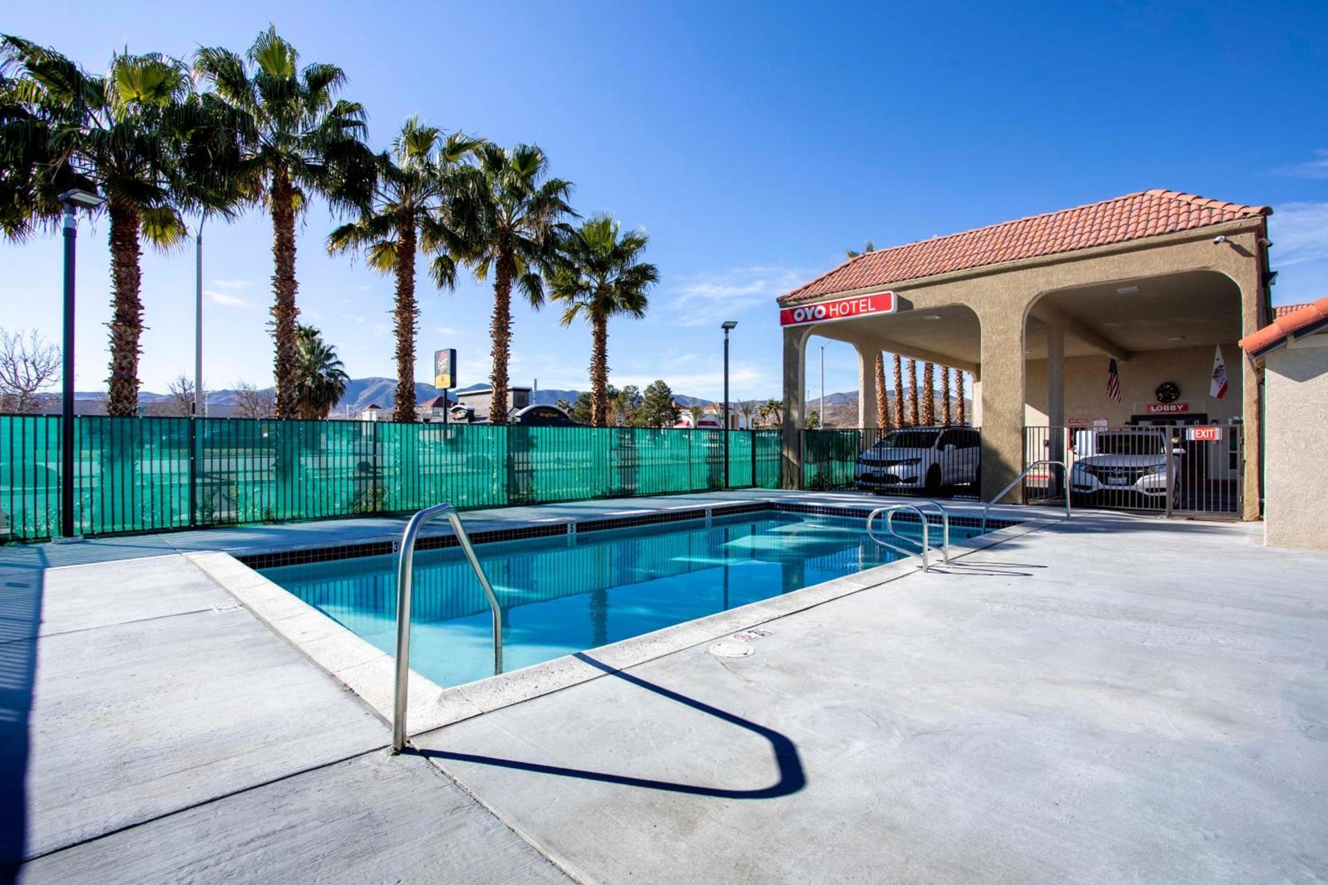 Hotel Palmdale - Antelope Valley photo 8