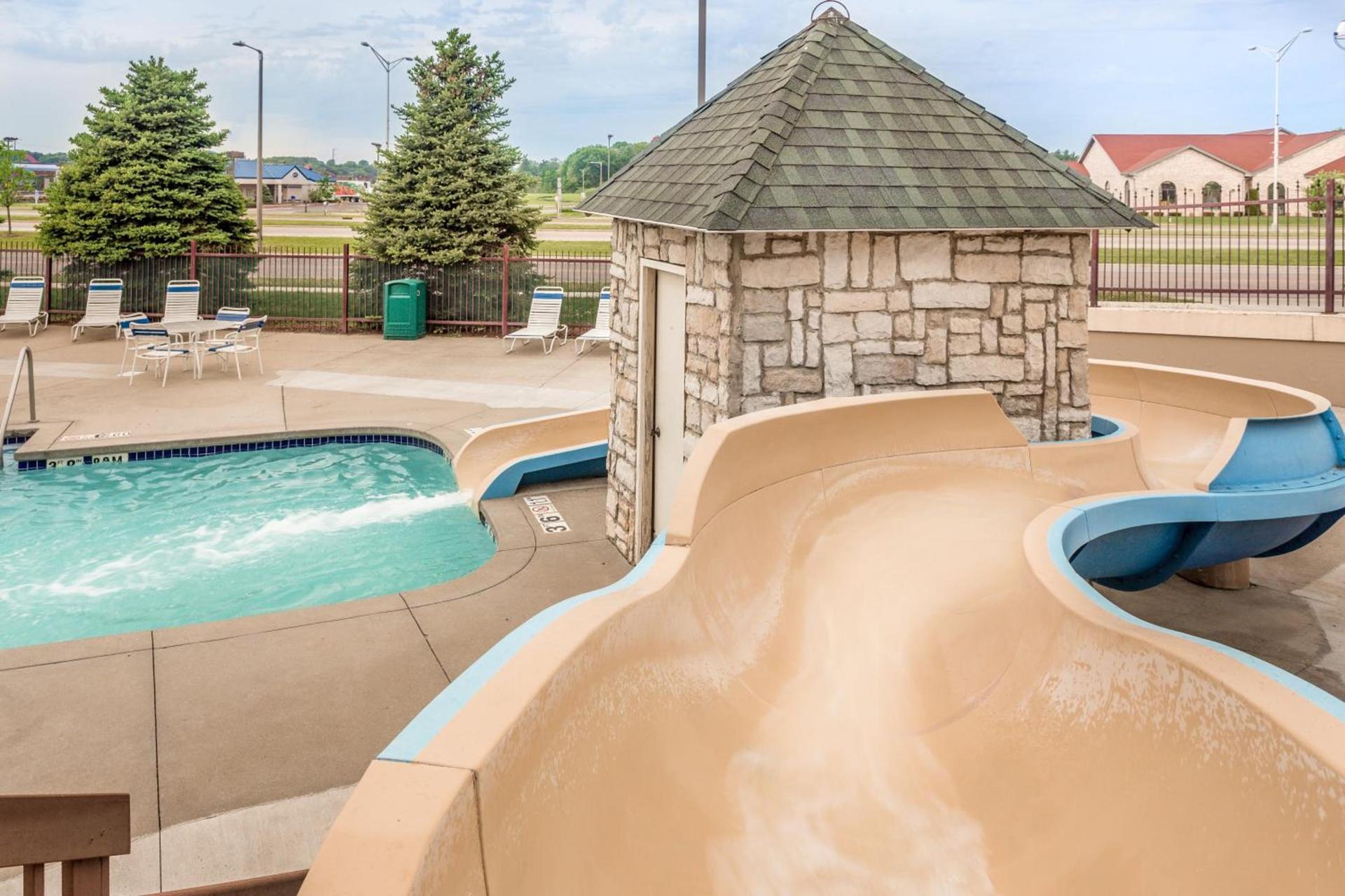 Holiday Inn Express Wisconsin Dells by IHG photo 30