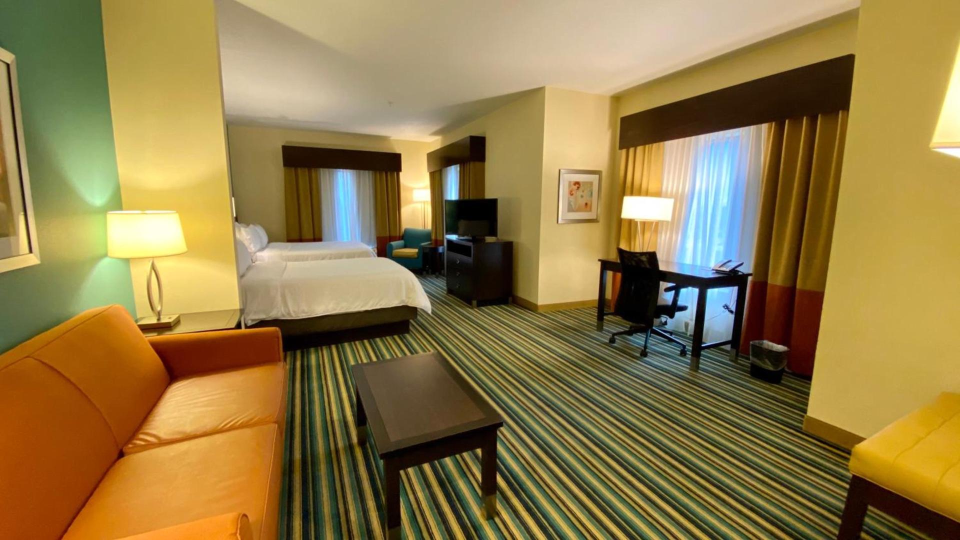 Holiday Inn Express Hotel & Suites Orlando East-UCF Area by IHG photo 39