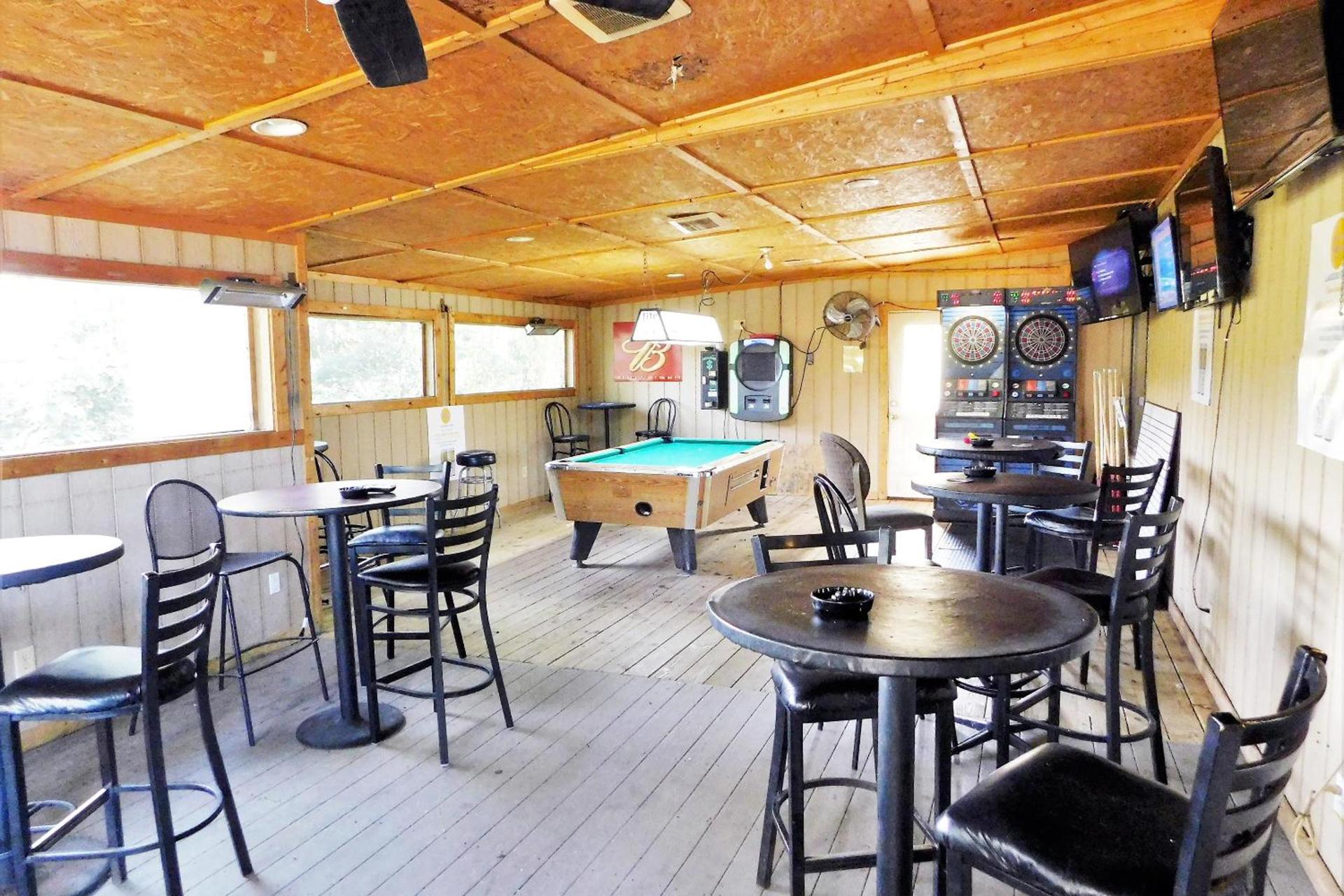 Lakeview Inn photo 67