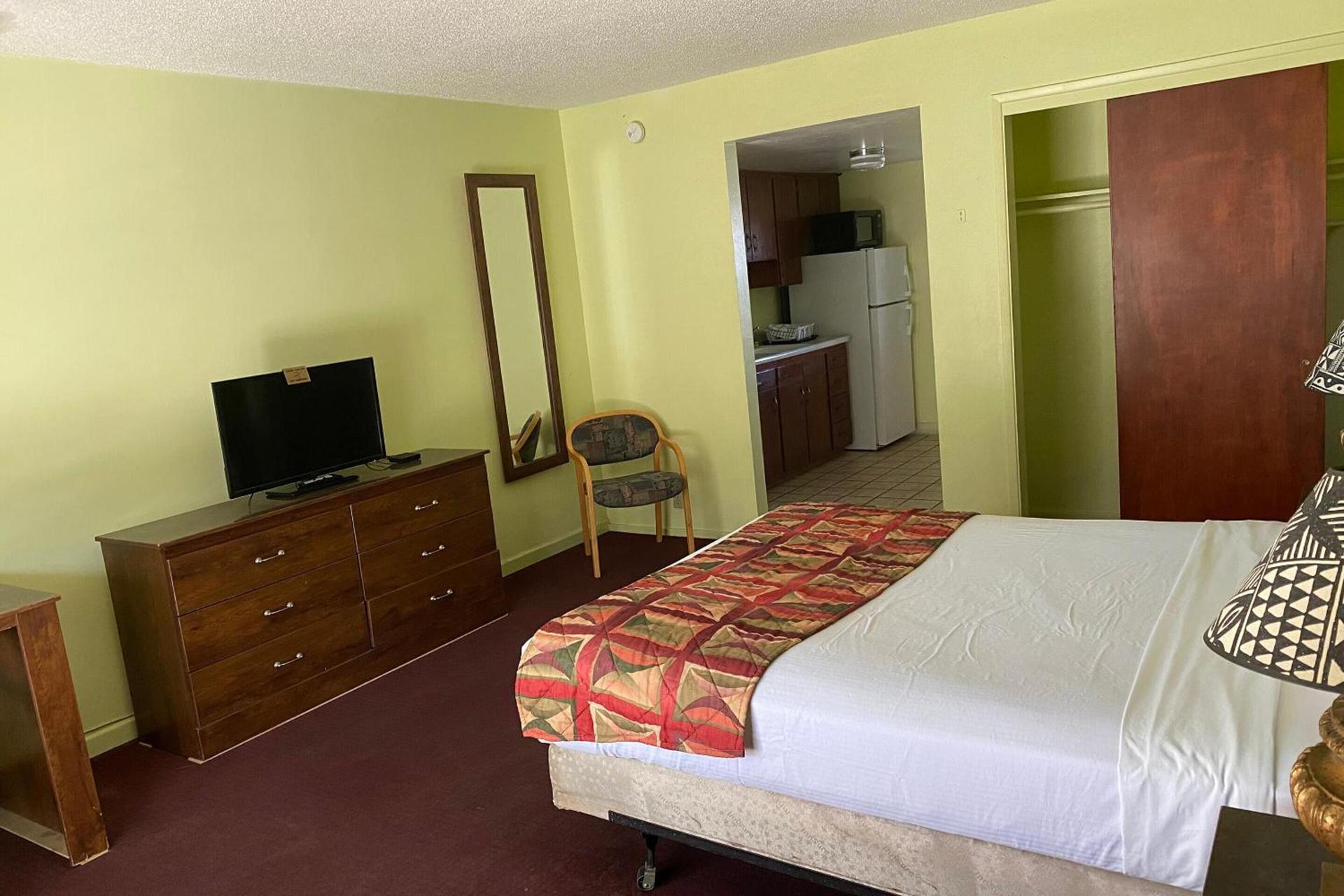 OYO Hotel Yuma AZ Desert Grove photo 11