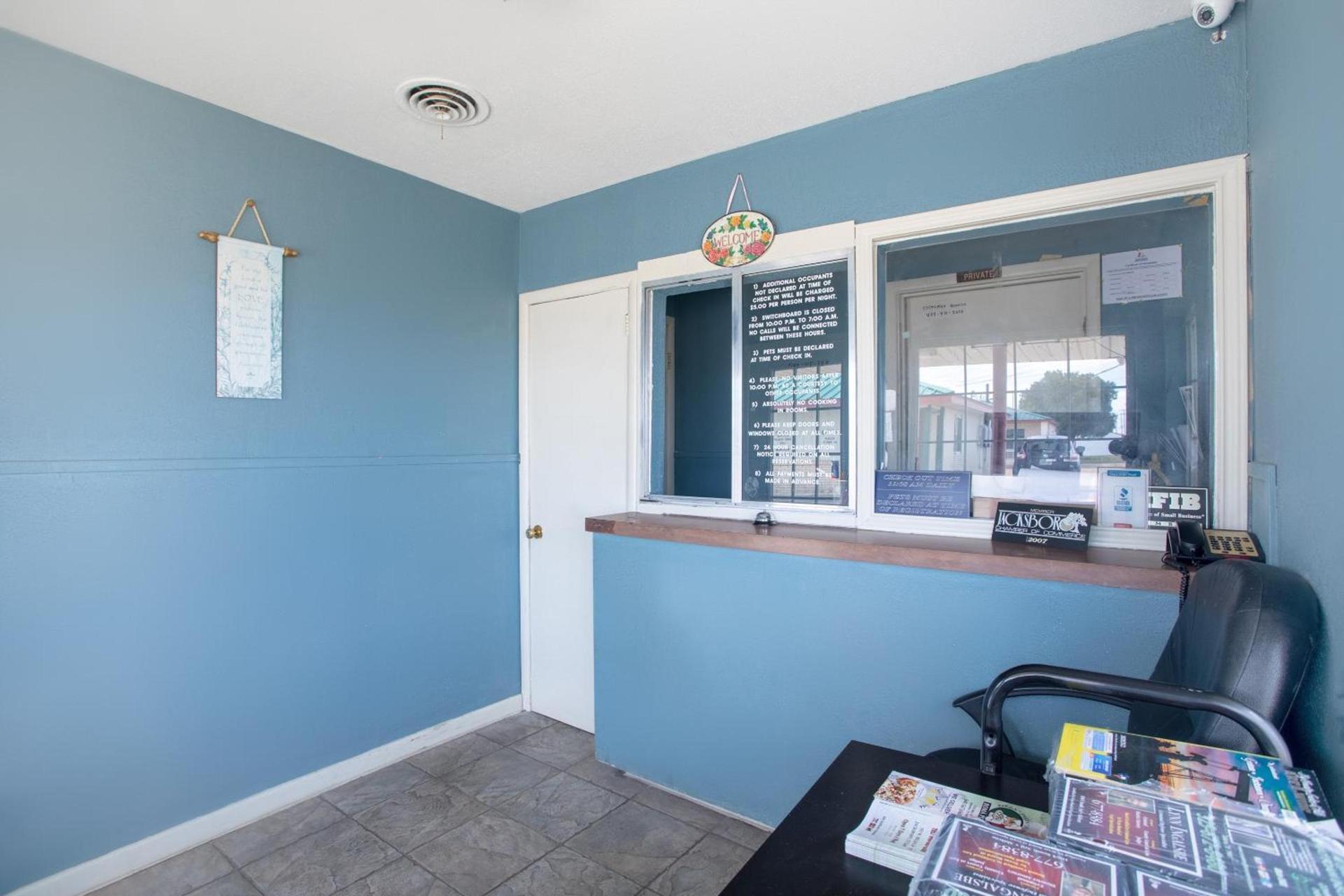 Rodeway Inn photo 63