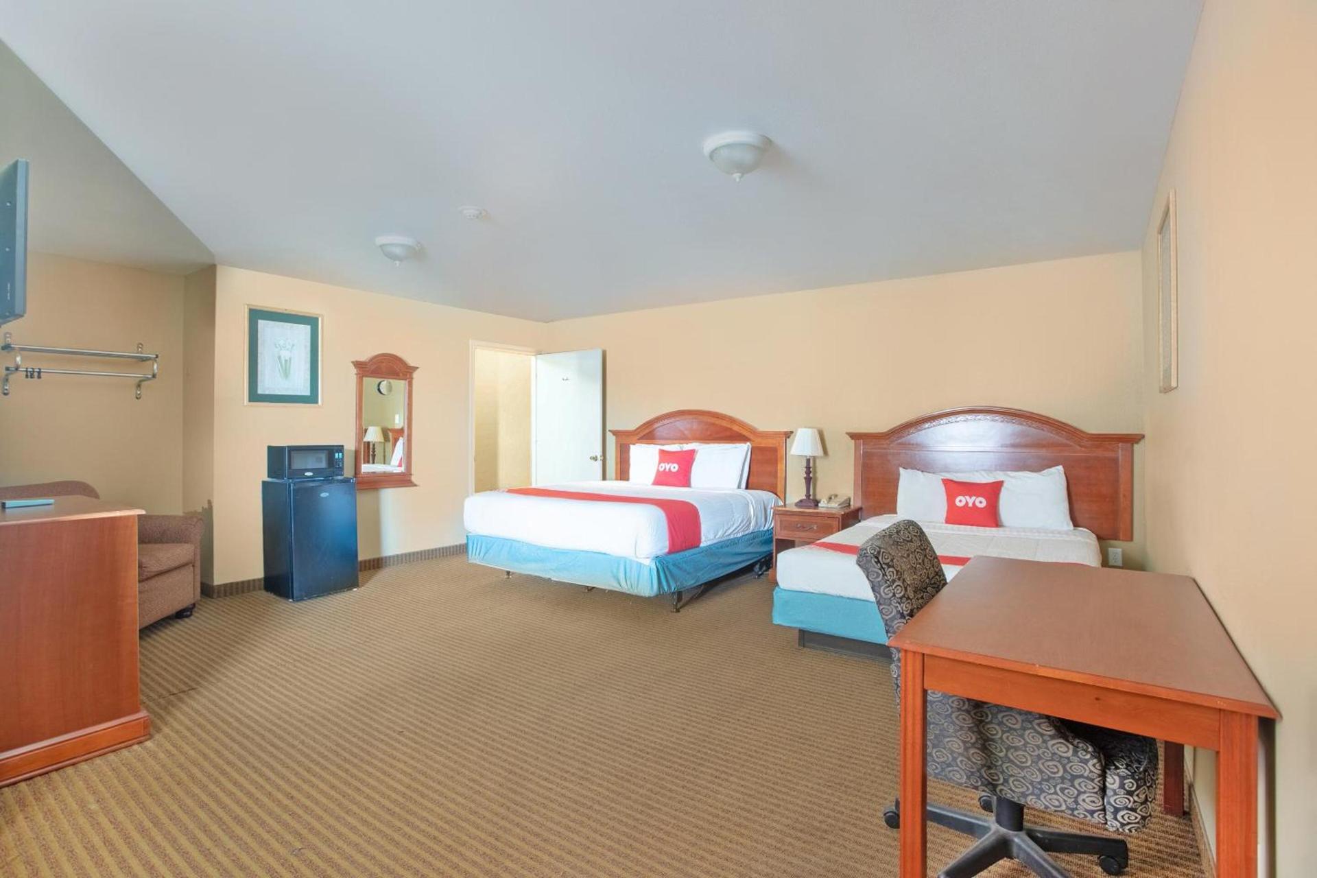 Rodeway Inn photo 52