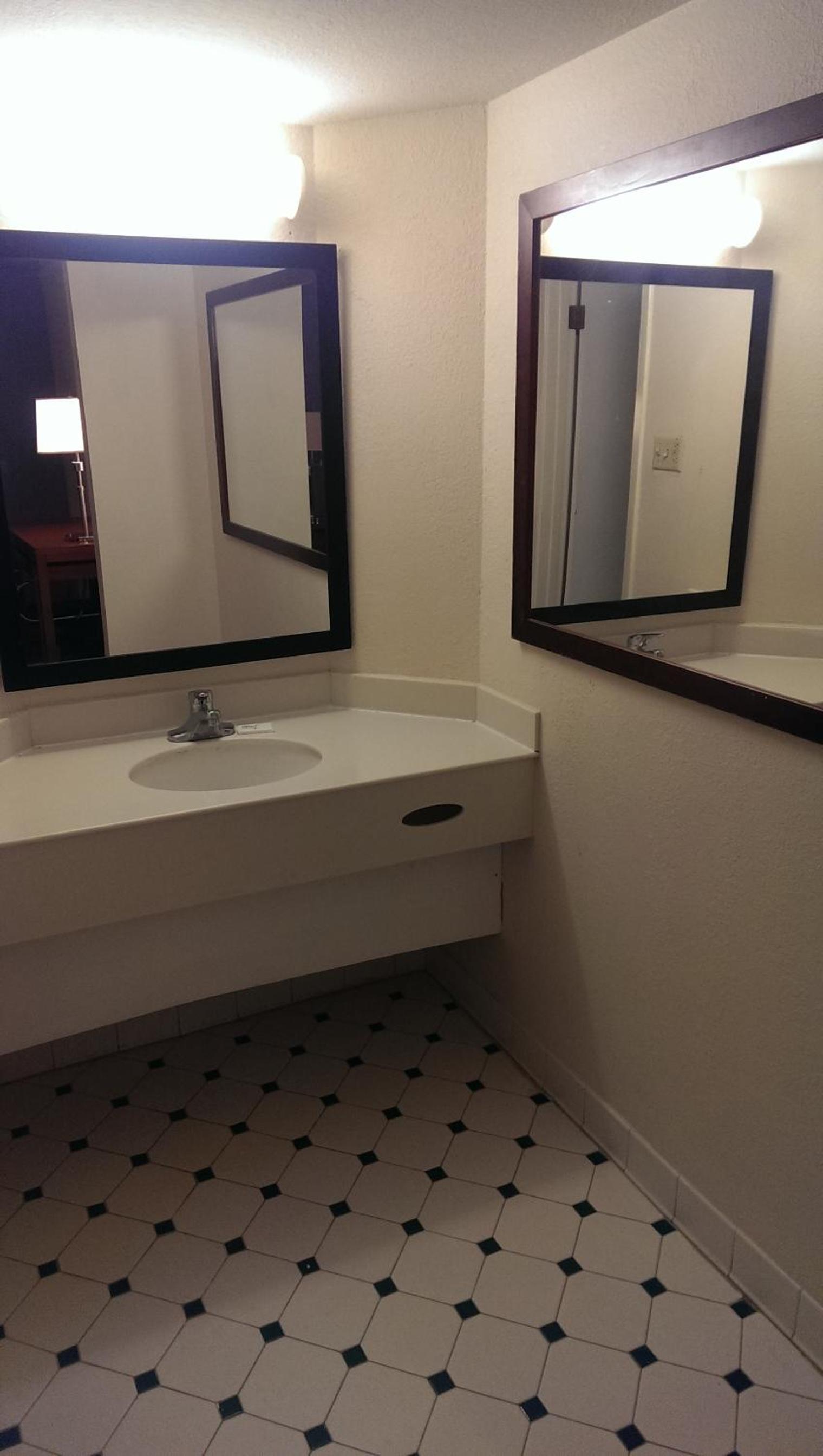 Knights Inn - Lithonia photo 15