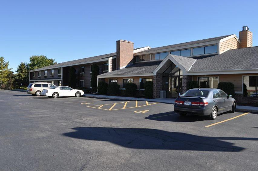 AmericInn by Wyndham Plymouth photo 26