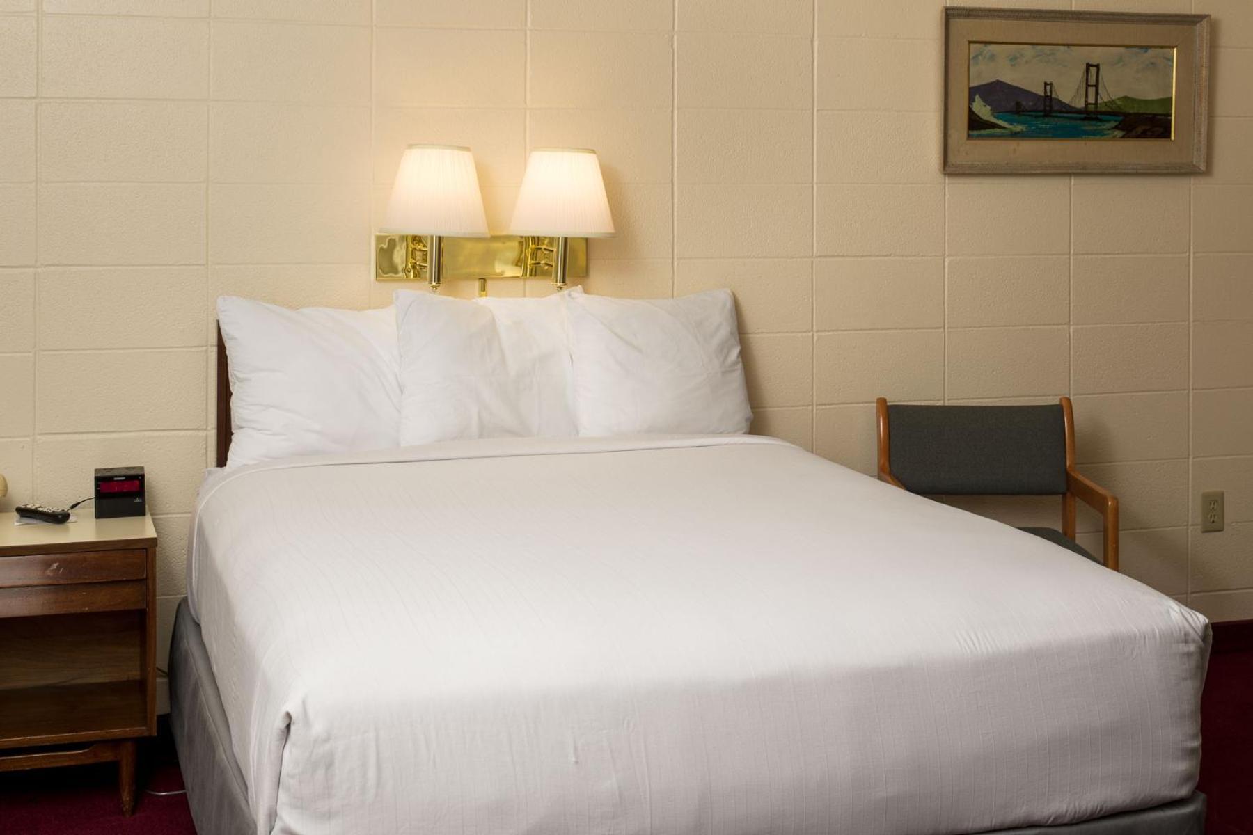 Finlen Hotel and Motor Inn photo 26