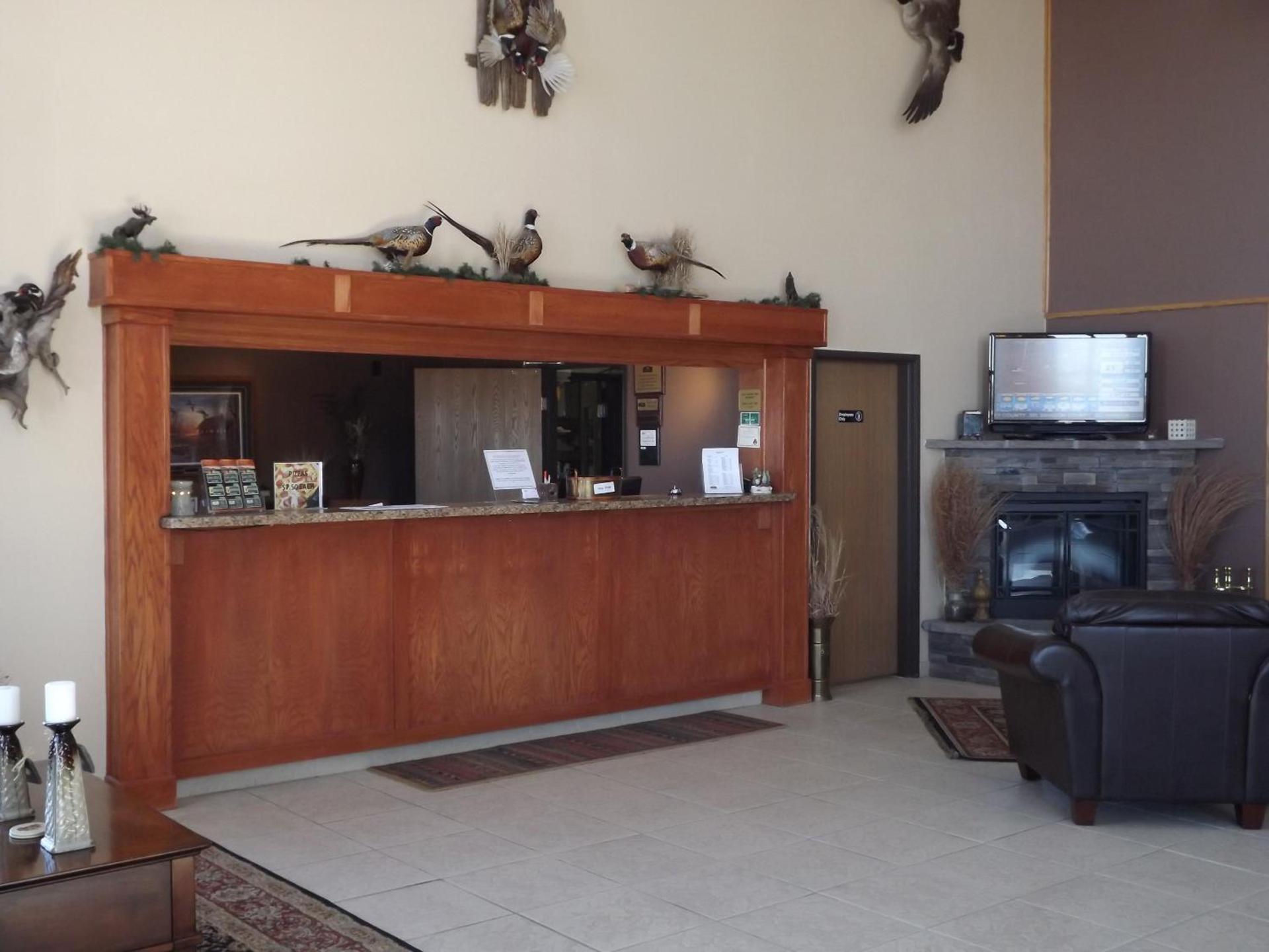 Howard Johnson by Wyndham Oacoma Hotel & Suites photo 21
