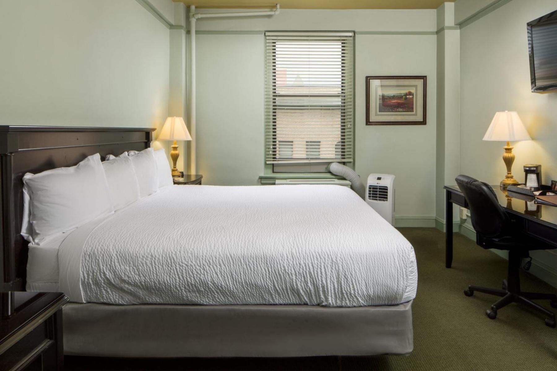Finlen Hotel and Motor Inn photo 12