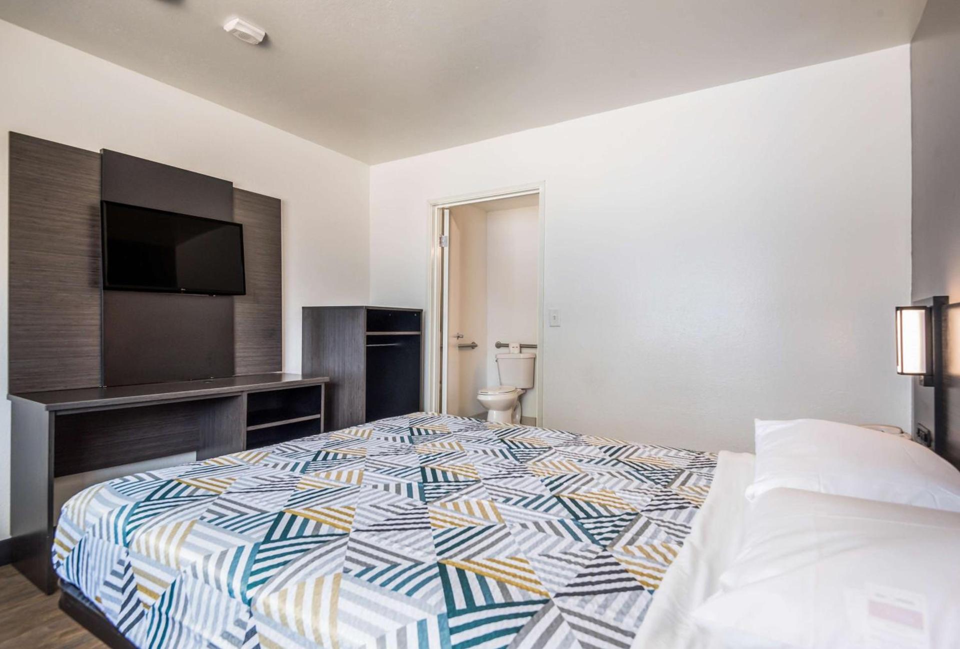 Motel 6-College Station, TX - Bryan photo 15