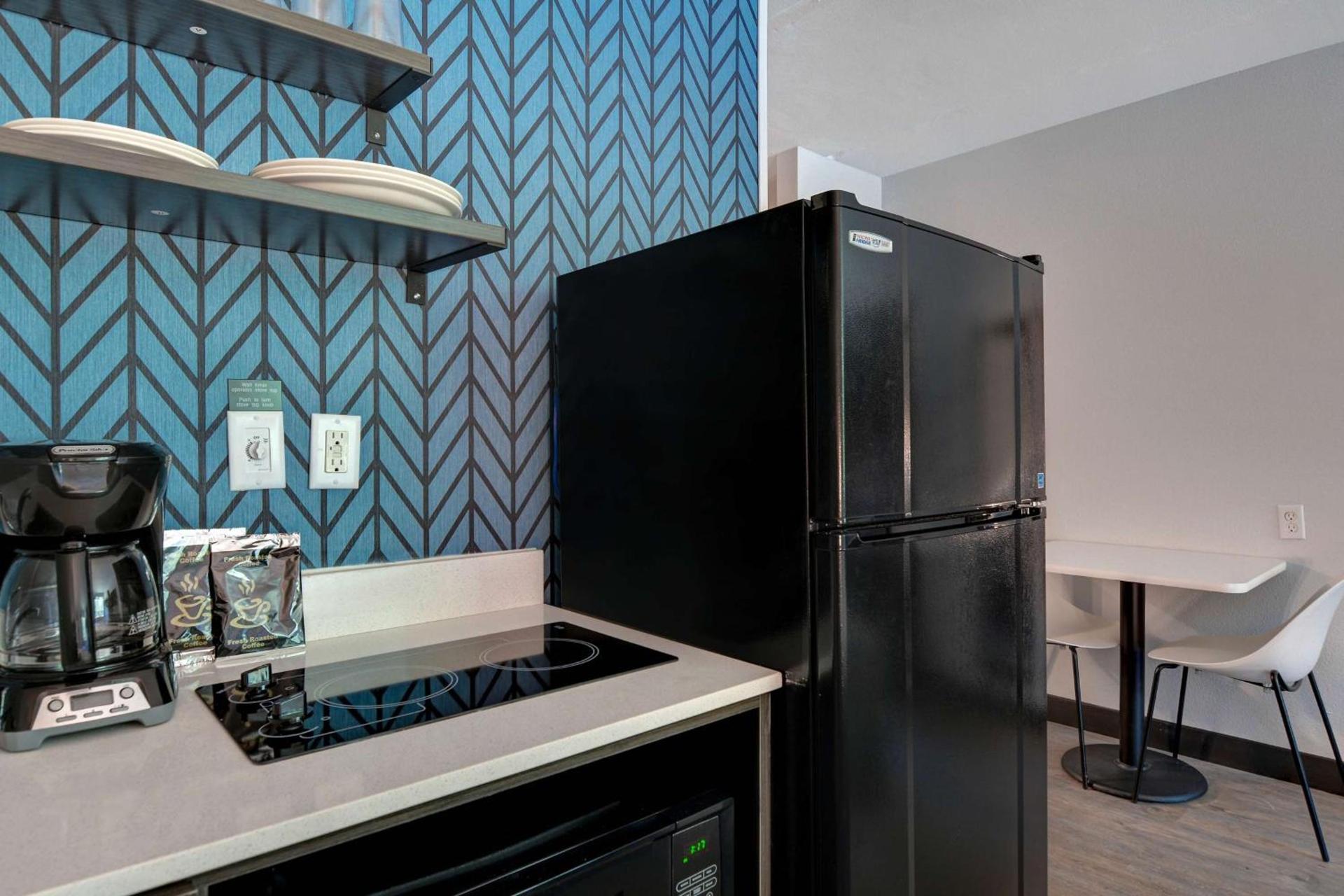 Studio 6 Extended Stay - Jacksonville, FL - Baymeadows photo 6