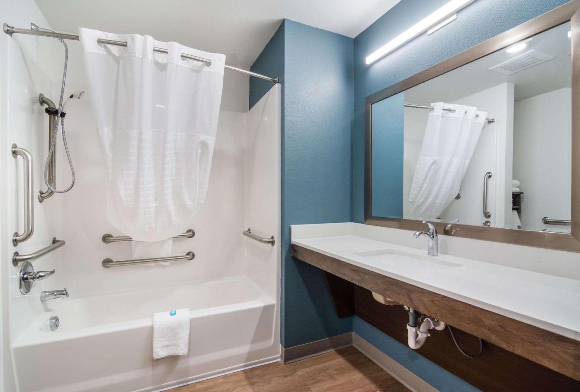 WoodSpring Suites Fort Mill photo 22