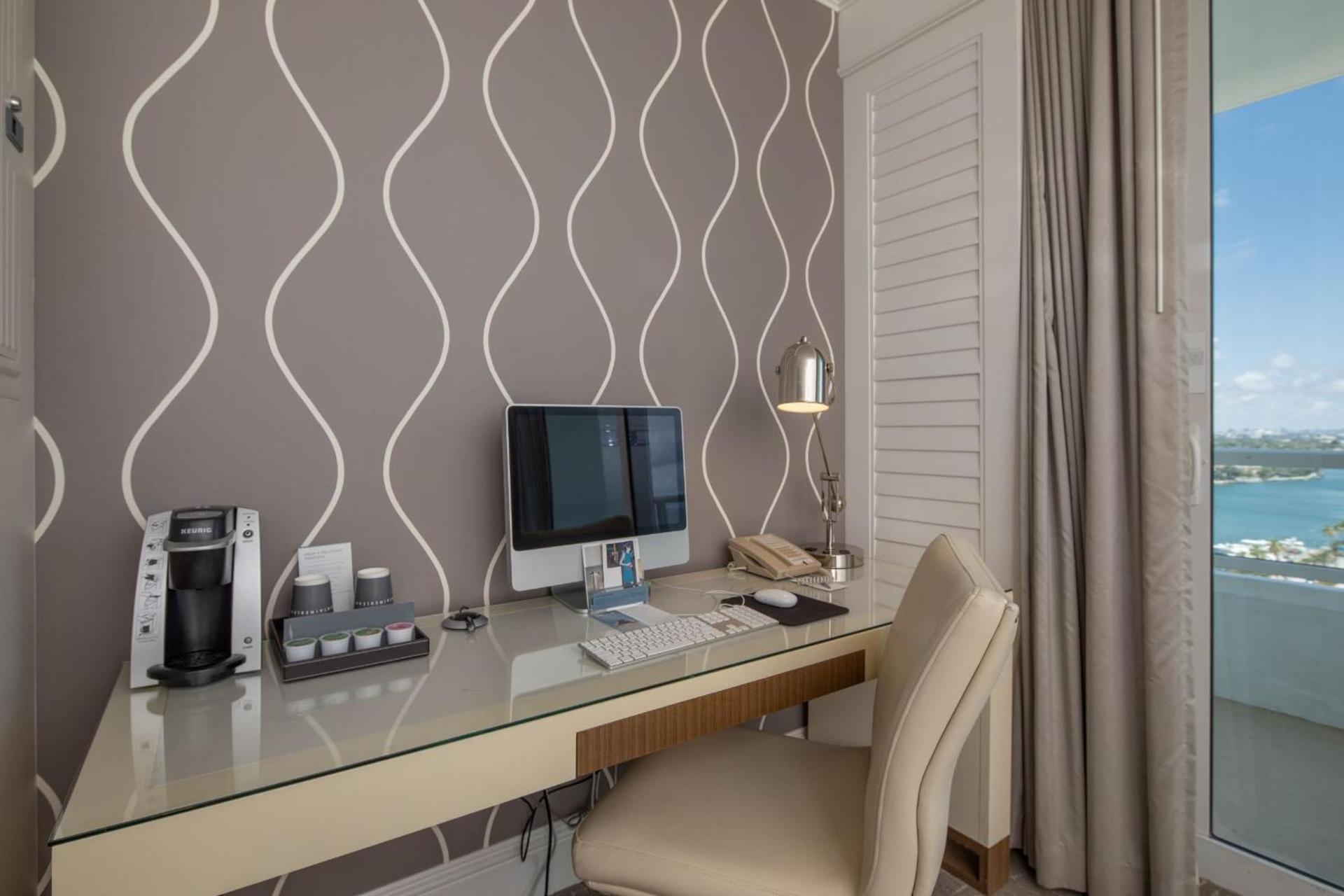 FB Miami Beach Tresor Private Luxury Suites photo 37