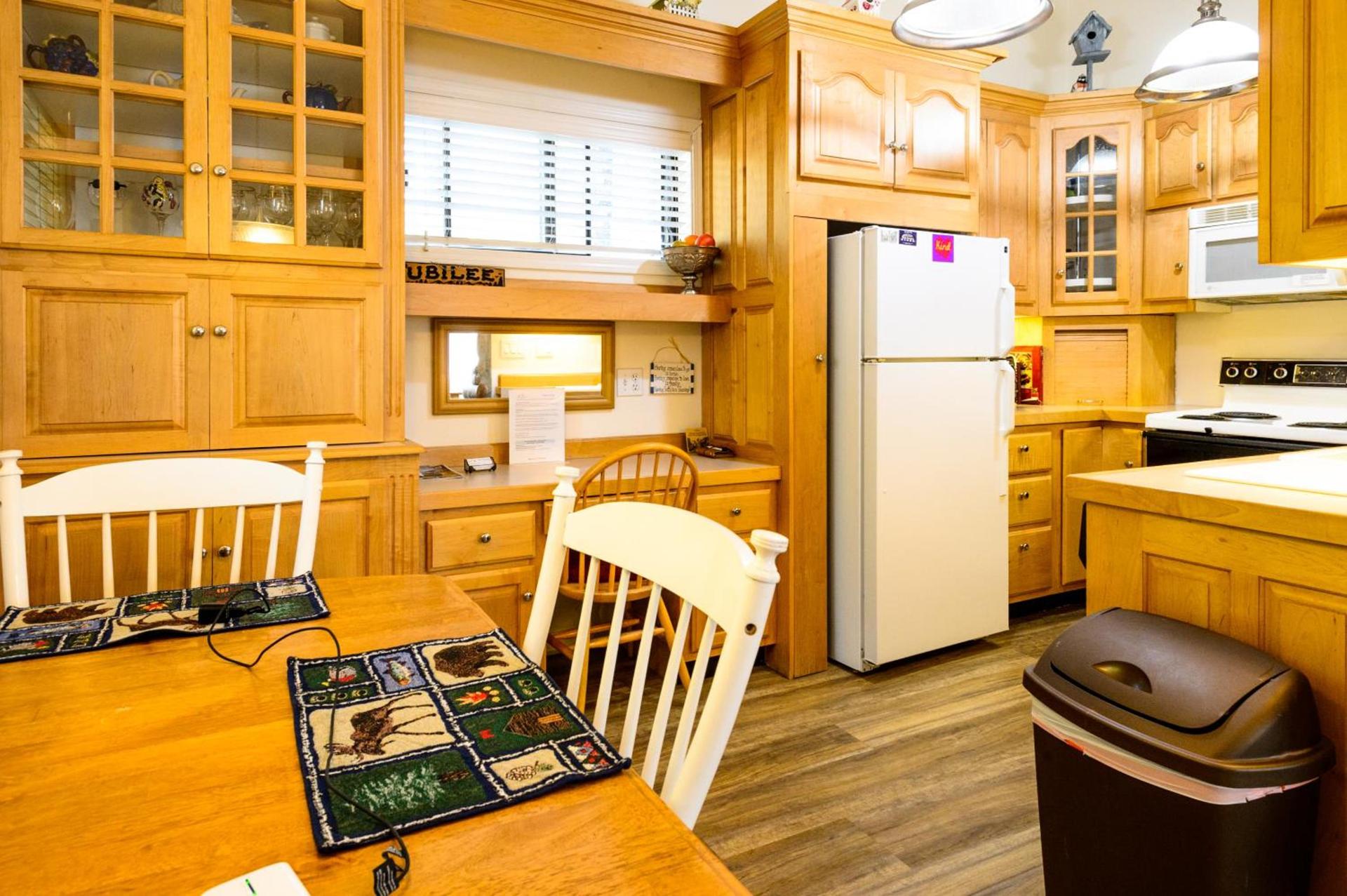 Alpen Way Chalet Mountain Lodge photo 91