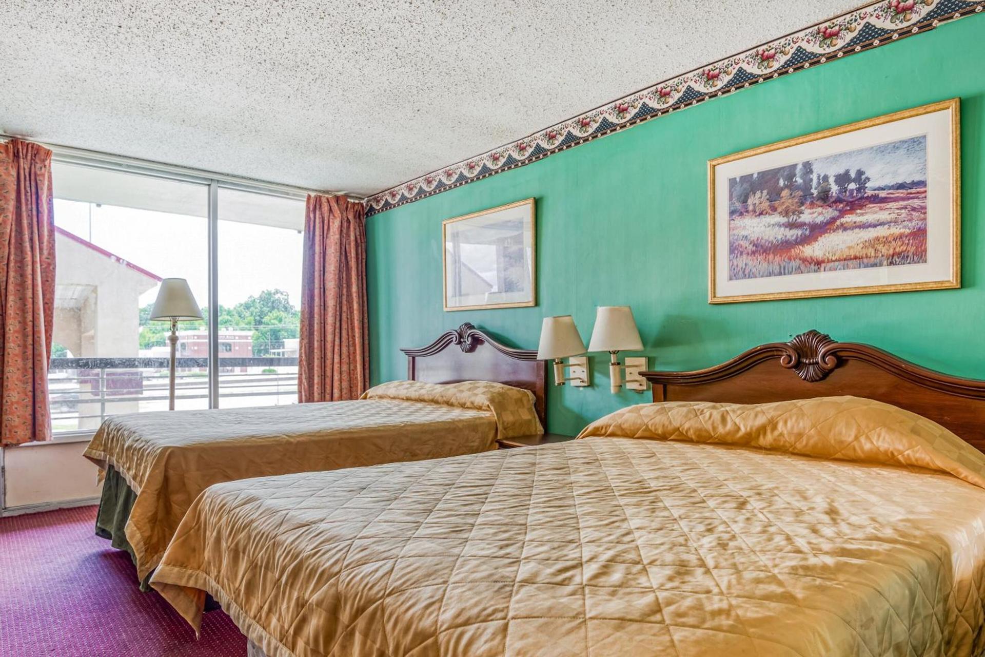 OYO Hotel Jackson North I-55 photo 56