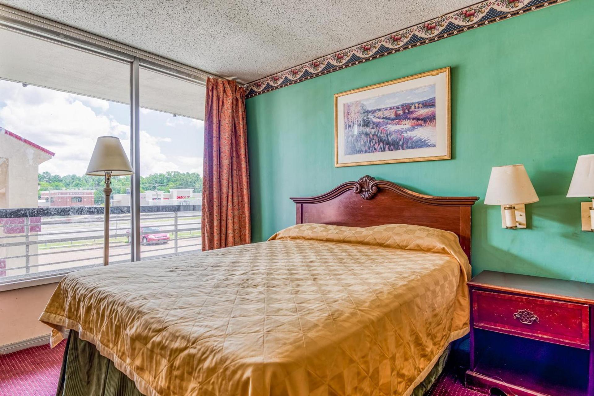 OYO Hotel Jackson North I-55 photo 54
