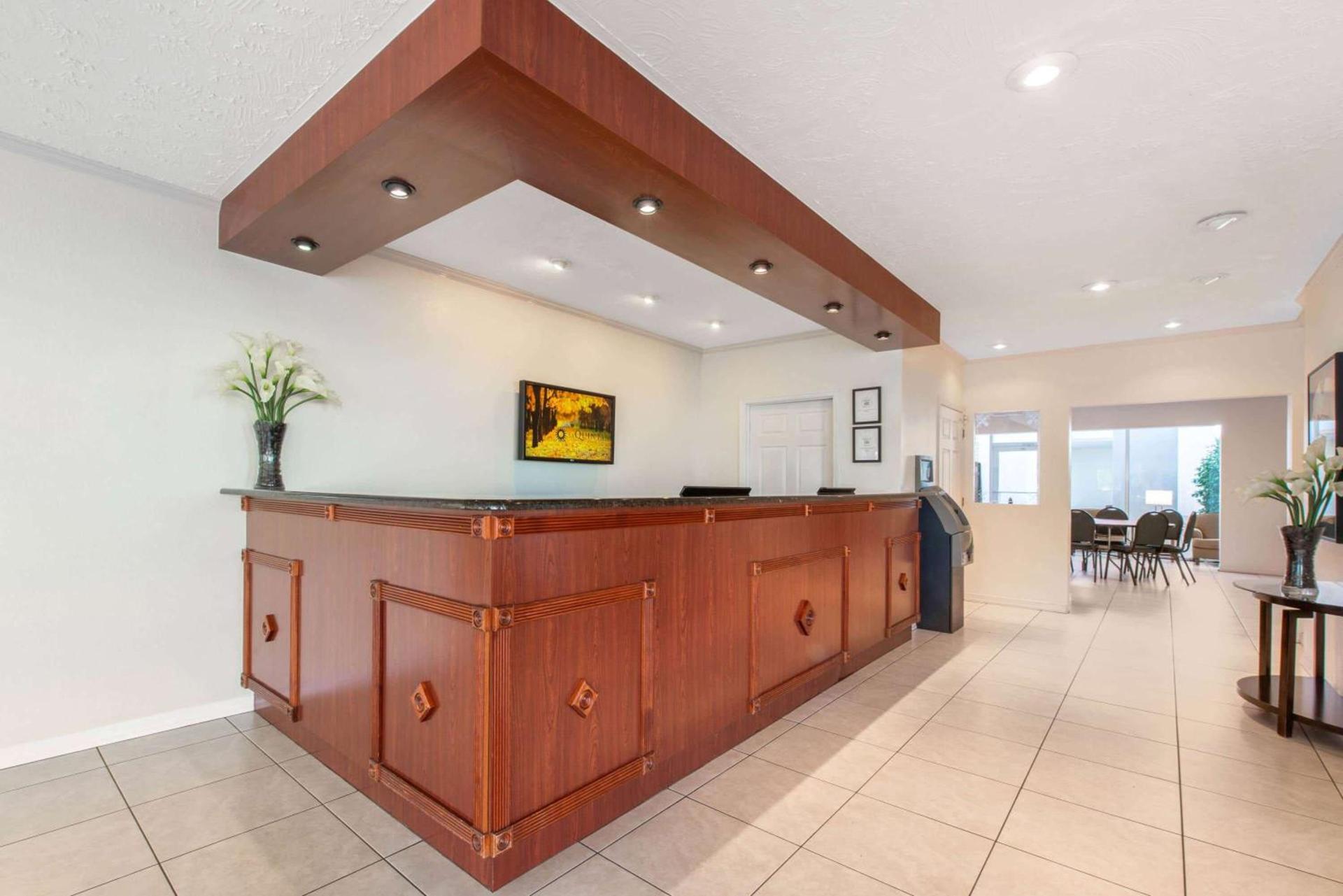 La Quinta by Wyndham Clearwater Central photo 26