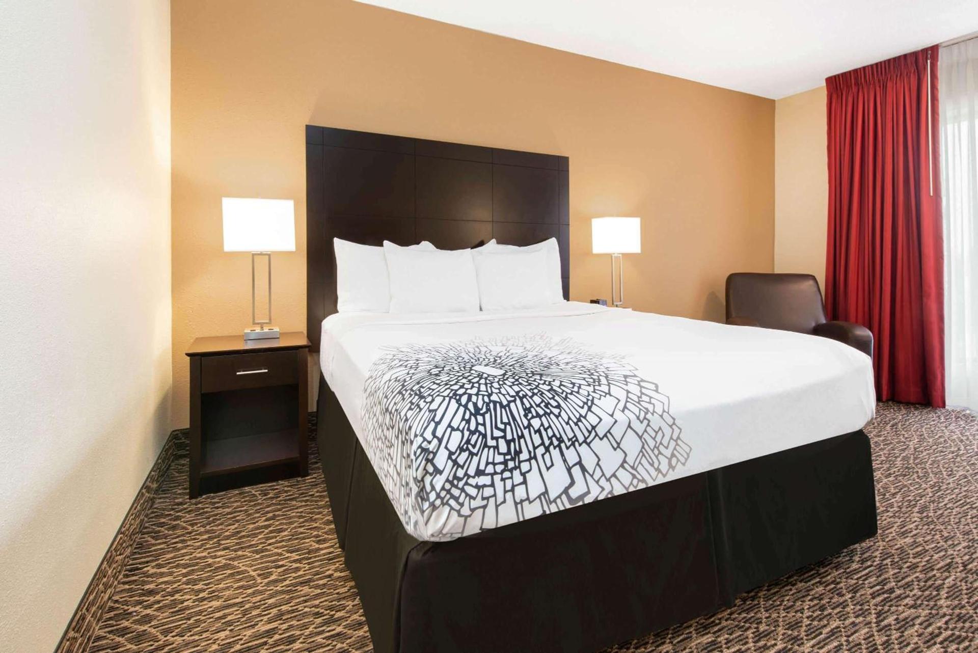 La Quinta by Wyndham Clearwater Central photo 24