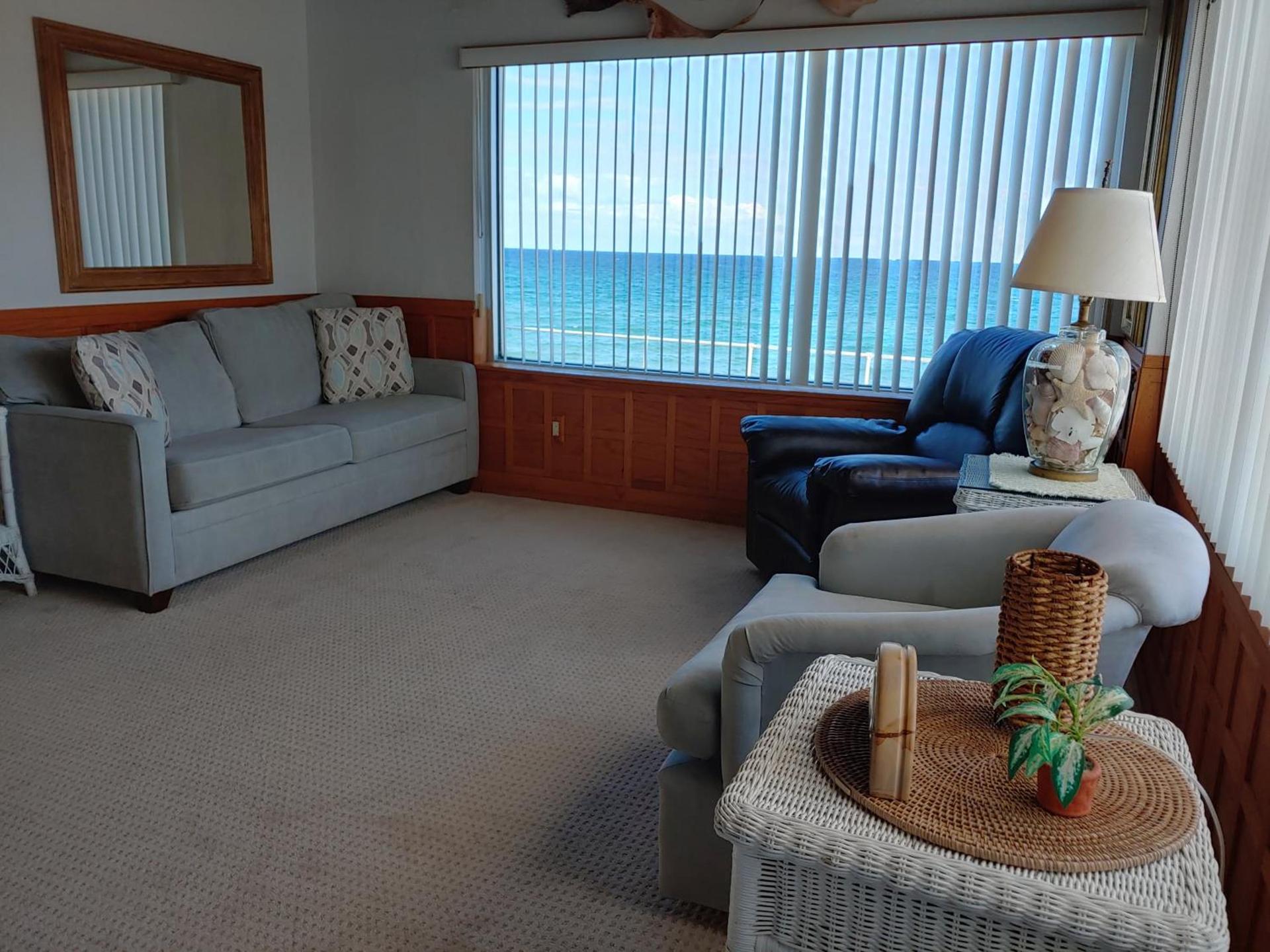 Sunrise Ocean Suites photo 12