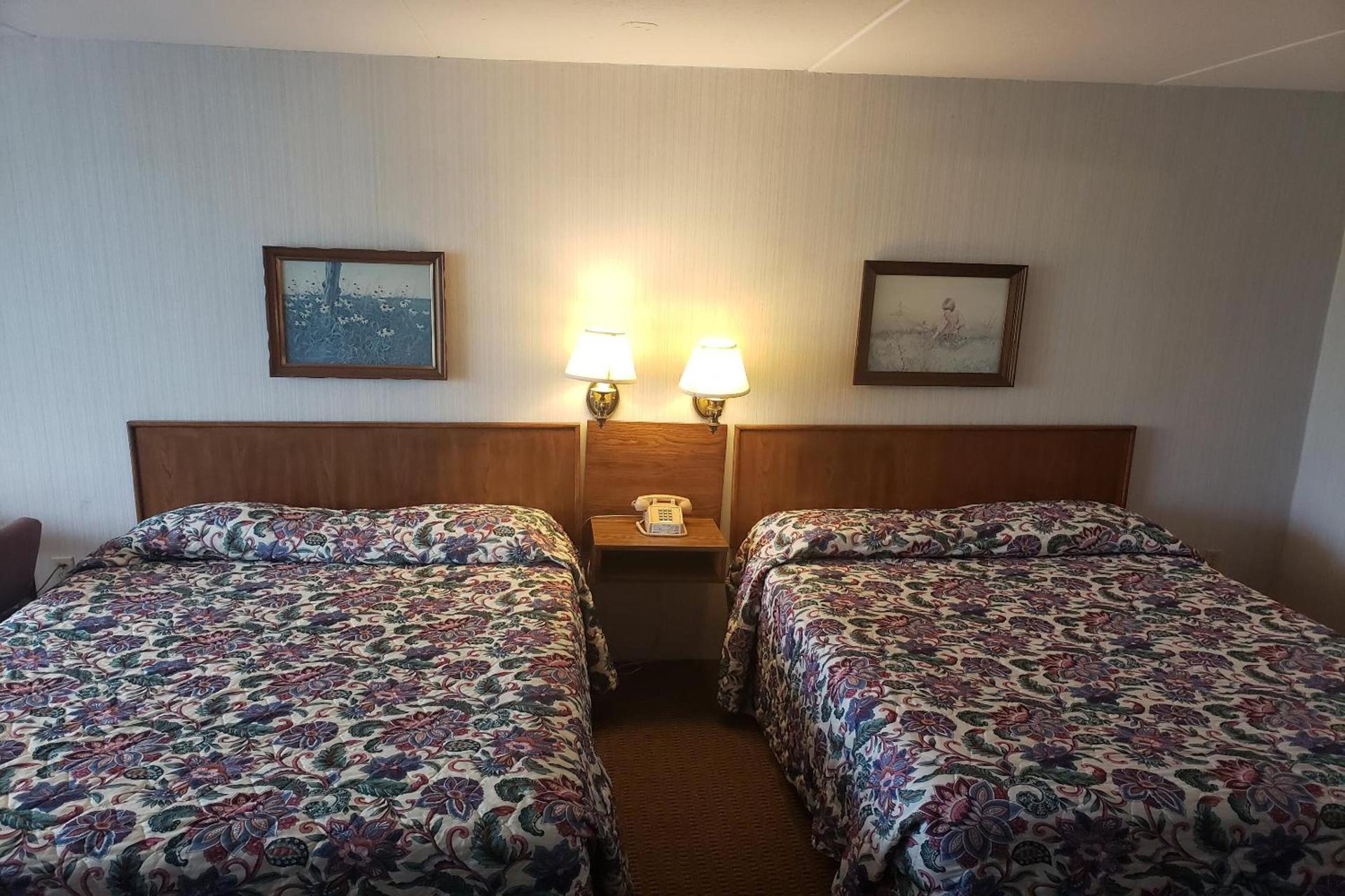 OYO Hotel Whitely City Hwy 27 KY photo 10