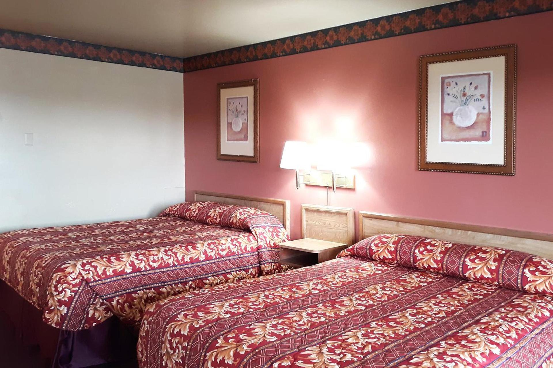 OYO Hotel Kings at Clovis photo 32