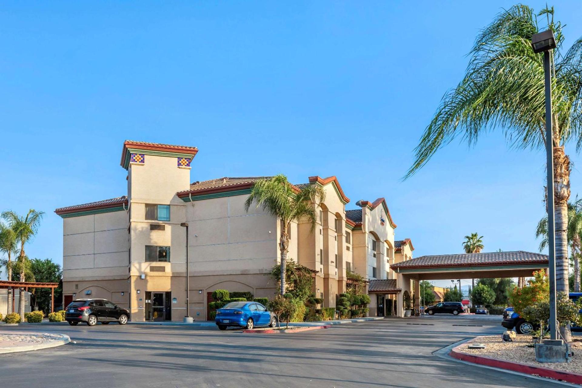 Citrus Suites Redlands Loma Linda Hotel photo 2