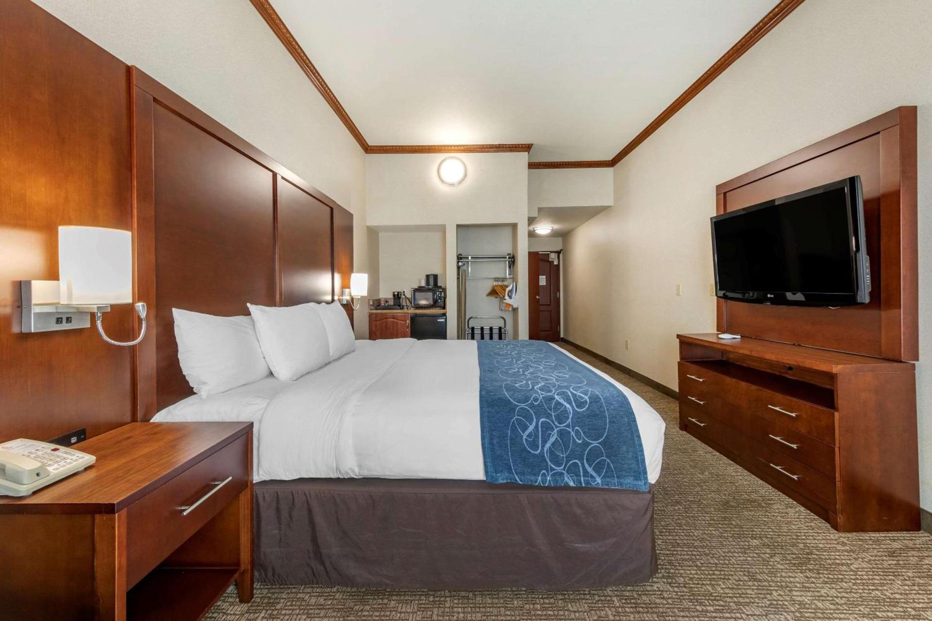 Citrus Suites Redlands Loma Linda Hotel photo 25