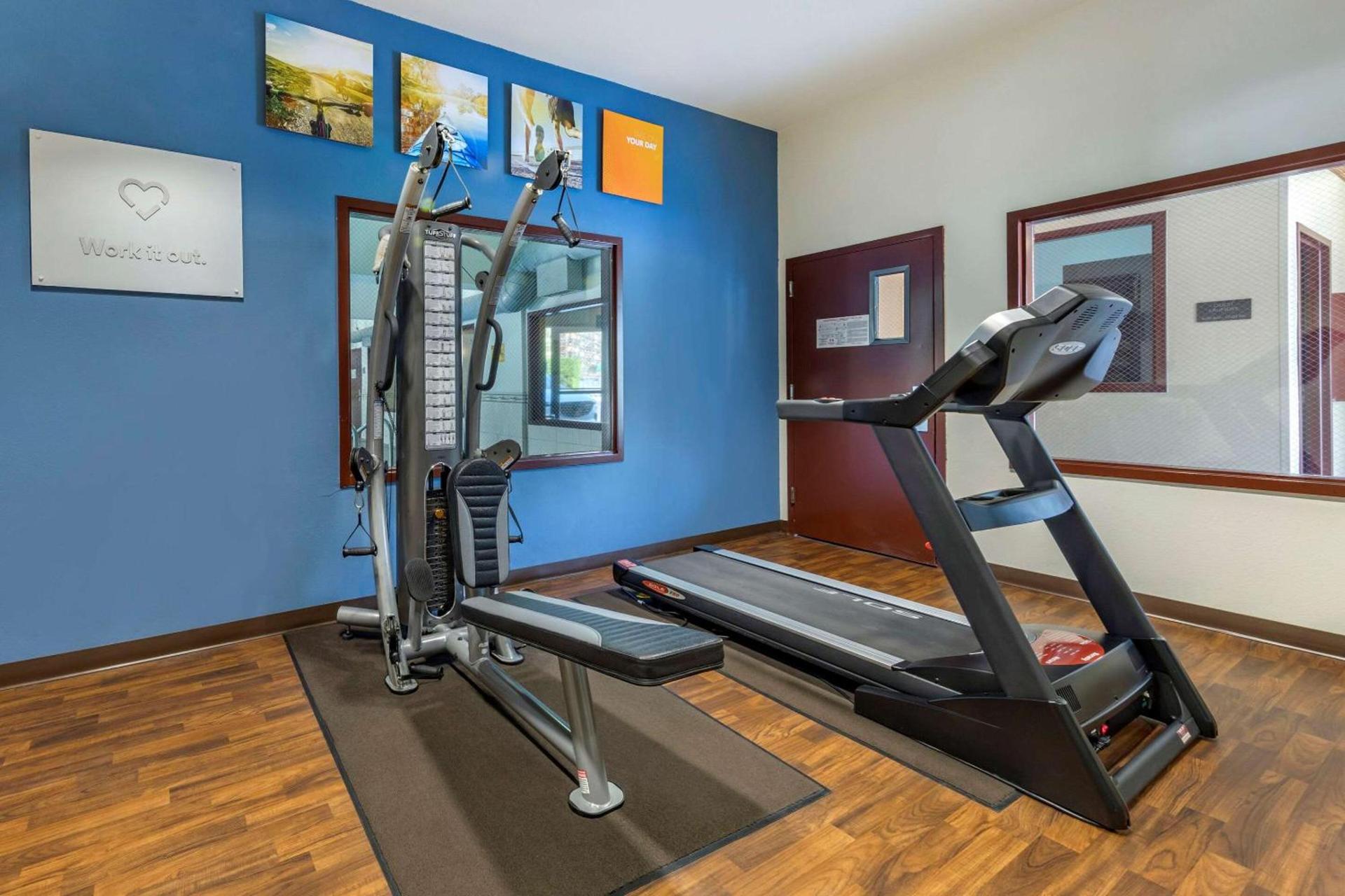 Citrus Suites Redlands Loma Linda Hotel photo 37