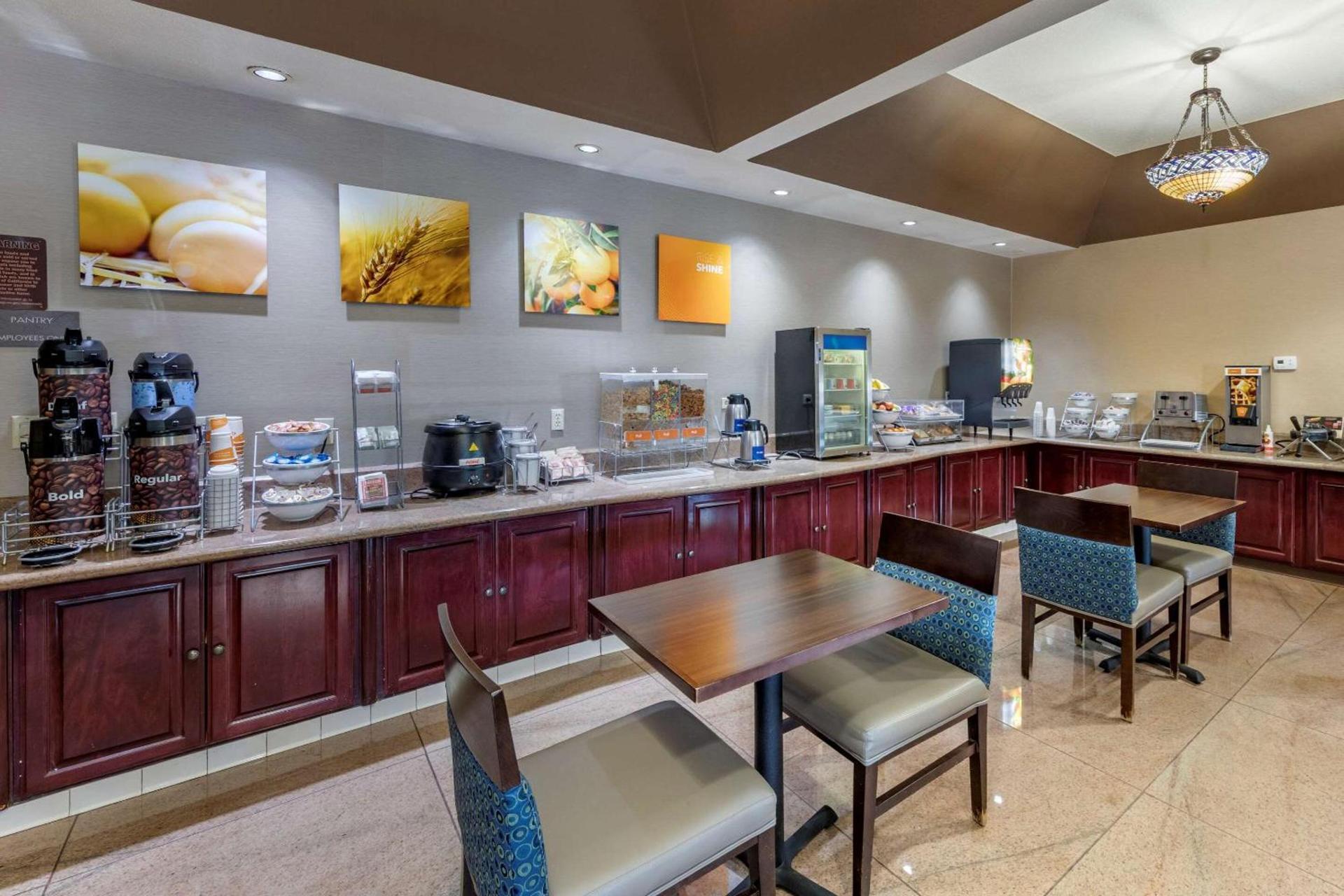Citrus Suites Redlands Loma Linda Hotel photo 40