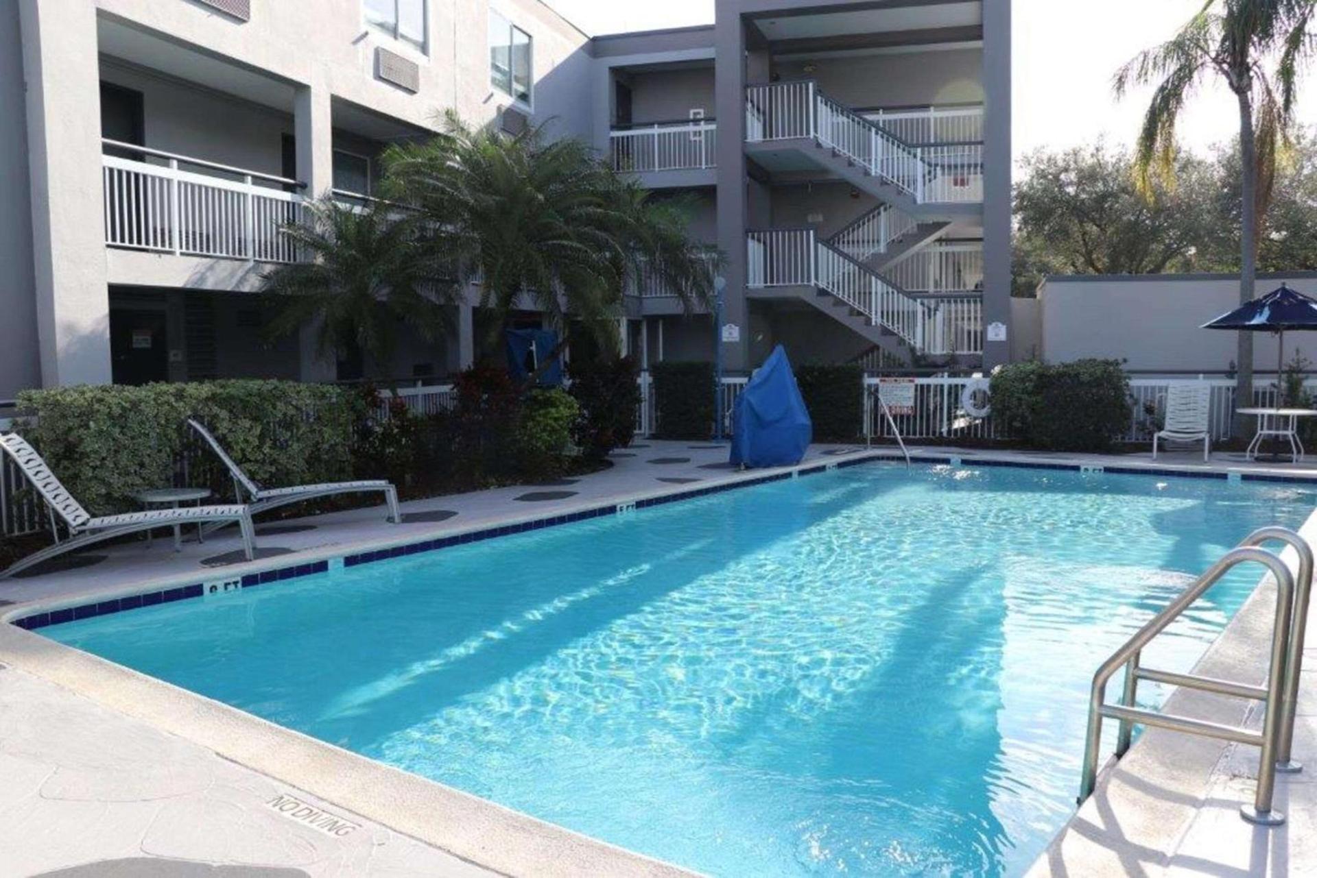 Quality Inn Miami Airport - Doral photo 4