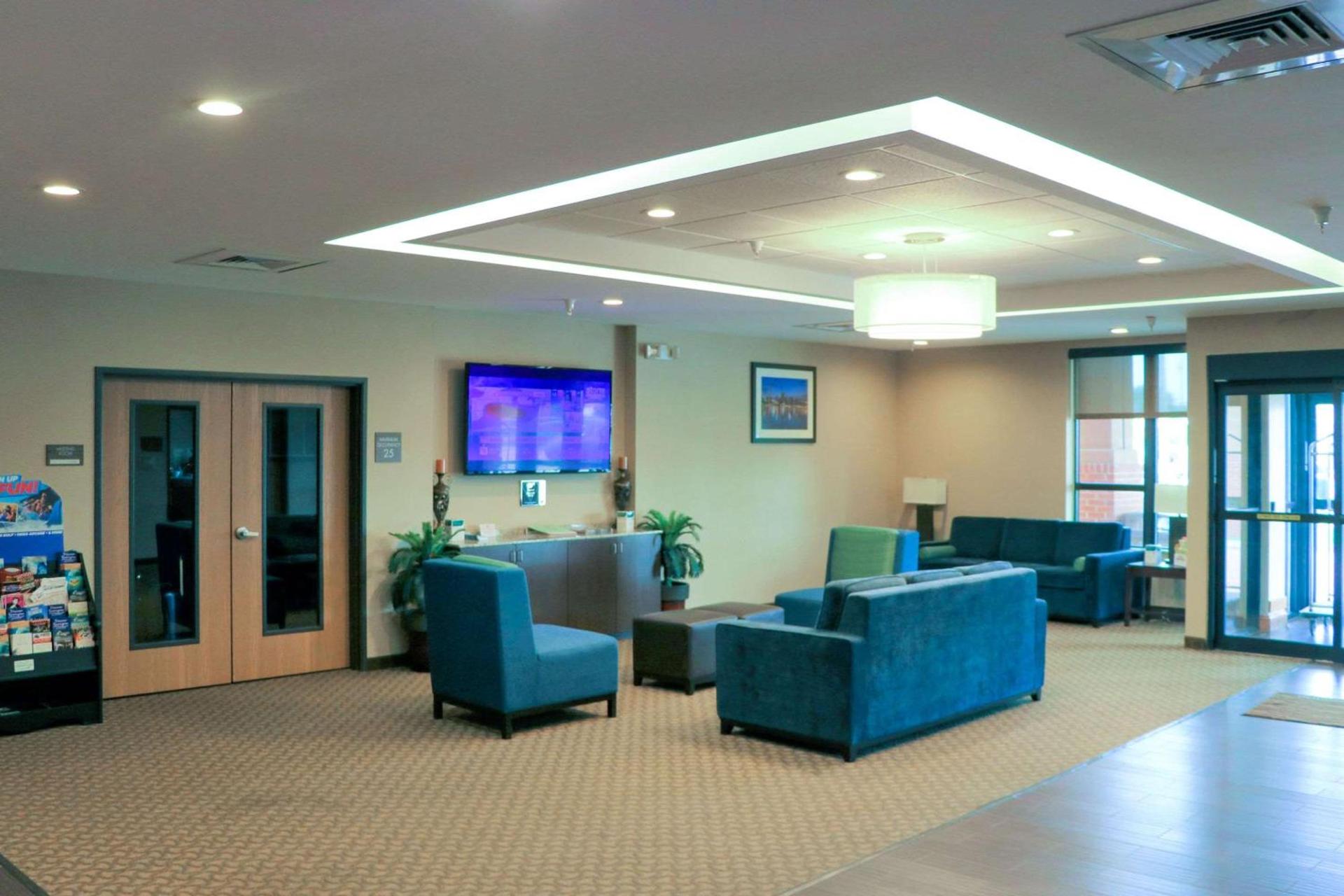 Comfort Inn & Suites Sikeston I-55 photo 27