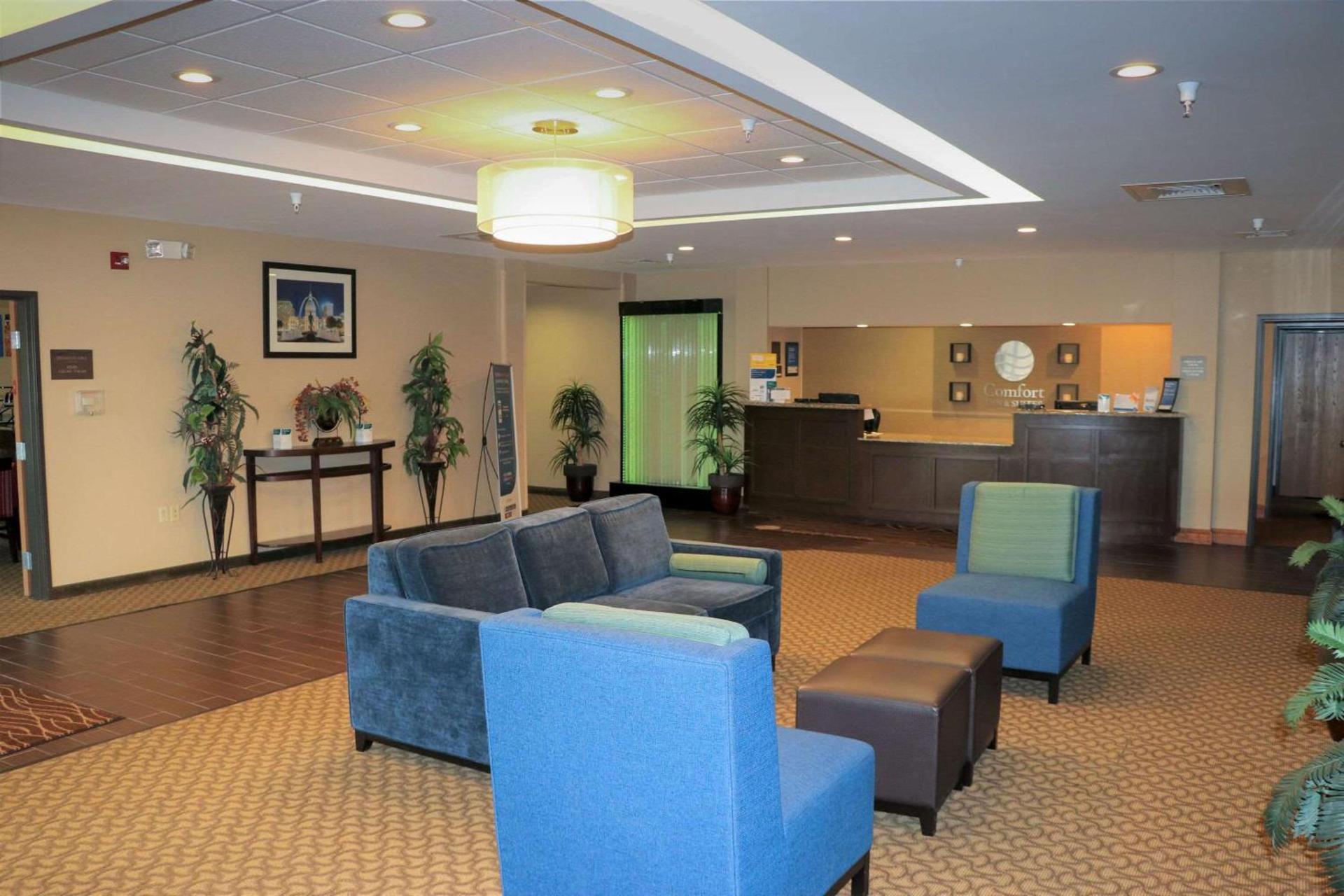 Comfort Inn & Suites Sikeston I-55 photo 25