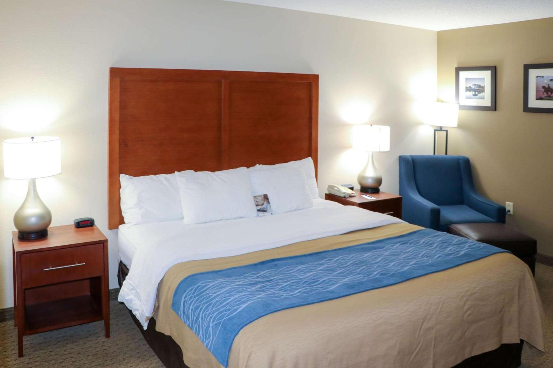 Comfort Inn & Suites Sikeston I-55 photo 18