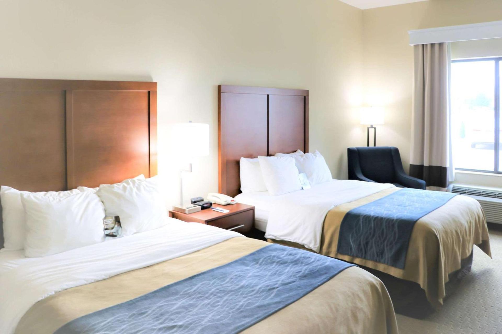 Comfort Inn & Suites Sikeston I-55 photo 15