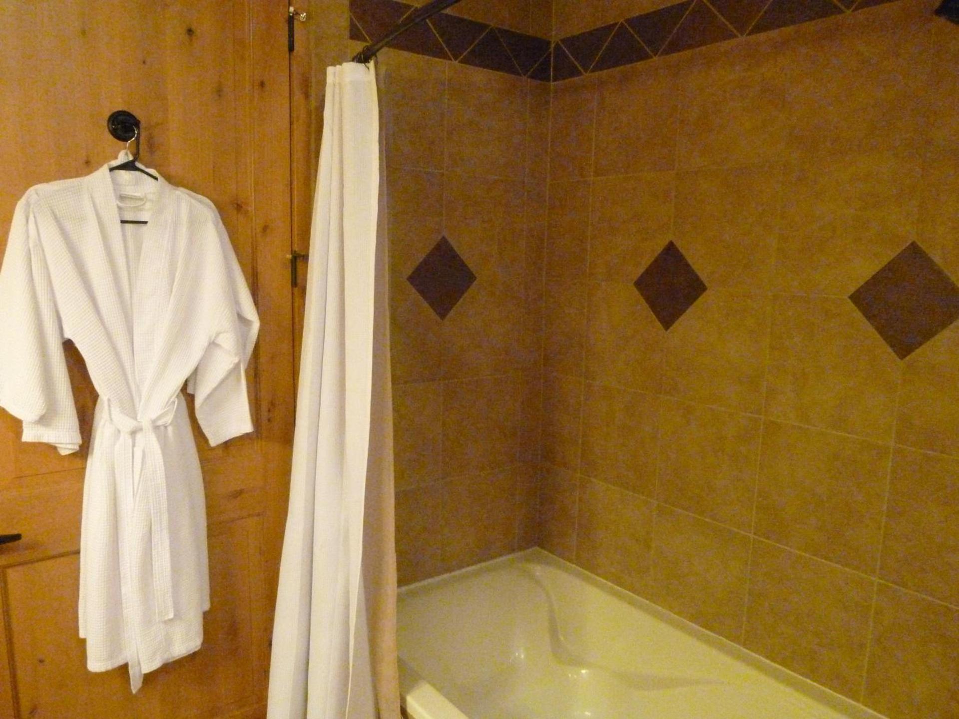 Ruidoso River Resort Condos photo 13