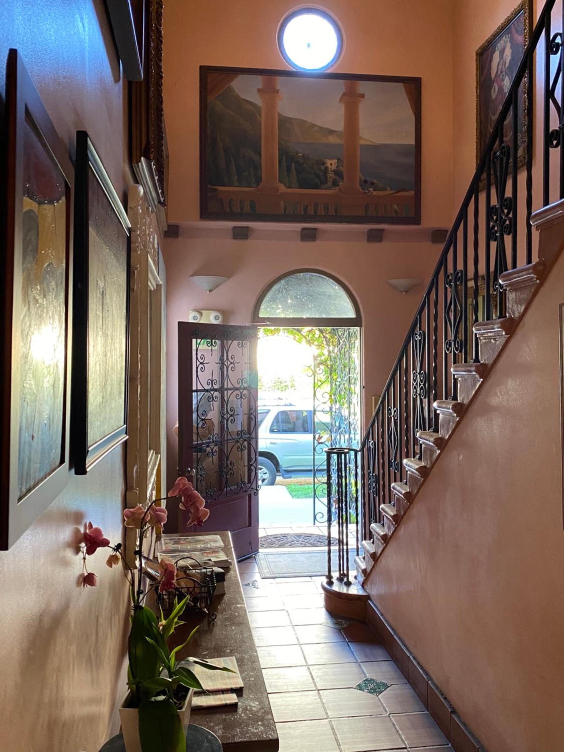 Villa Rosa Inn photo 72