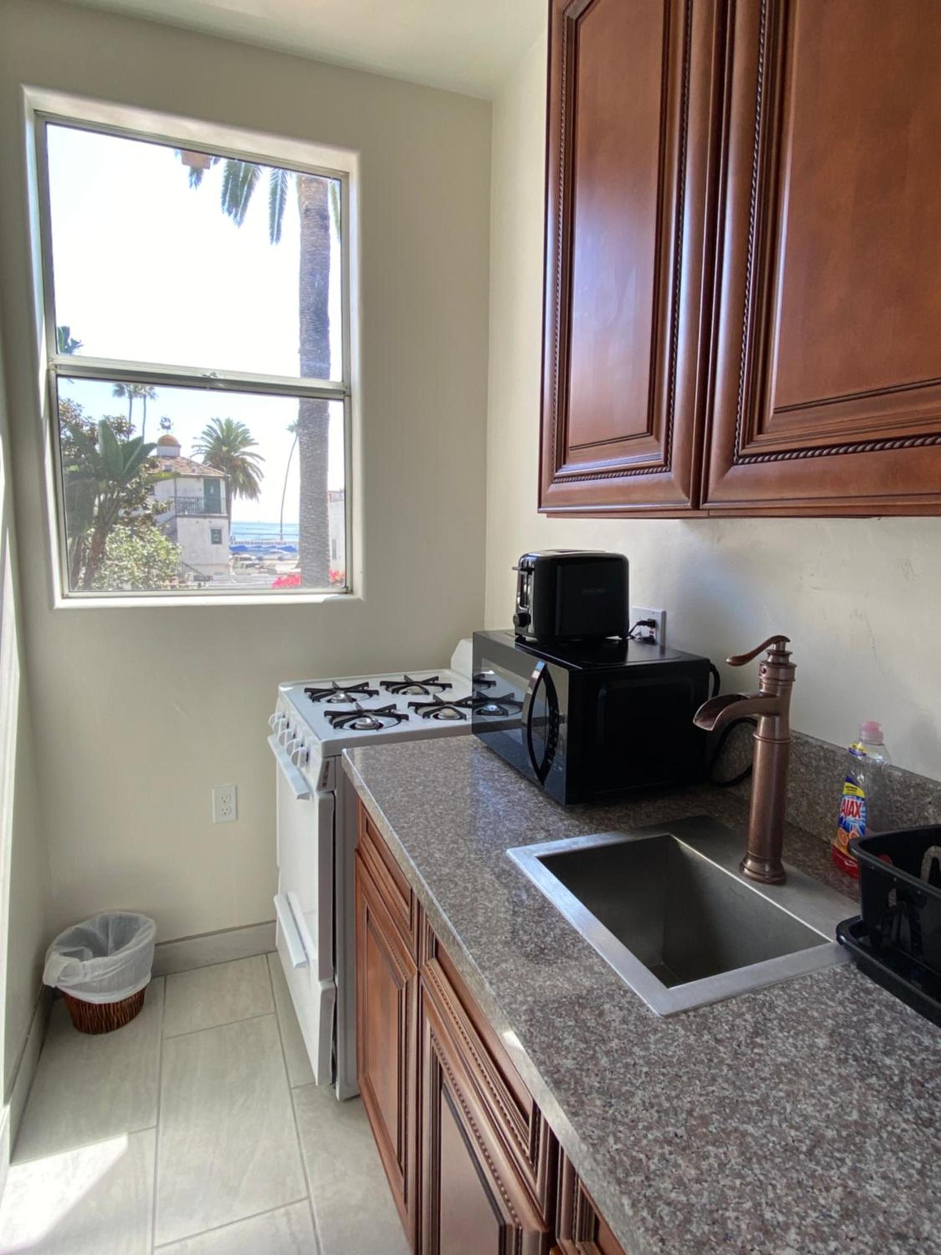 Villa Rosa Inn photo 36