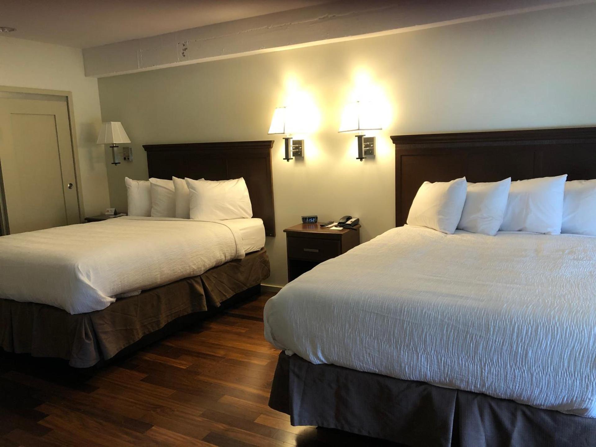 Grand Eastonian Hotel & Suites photo 4