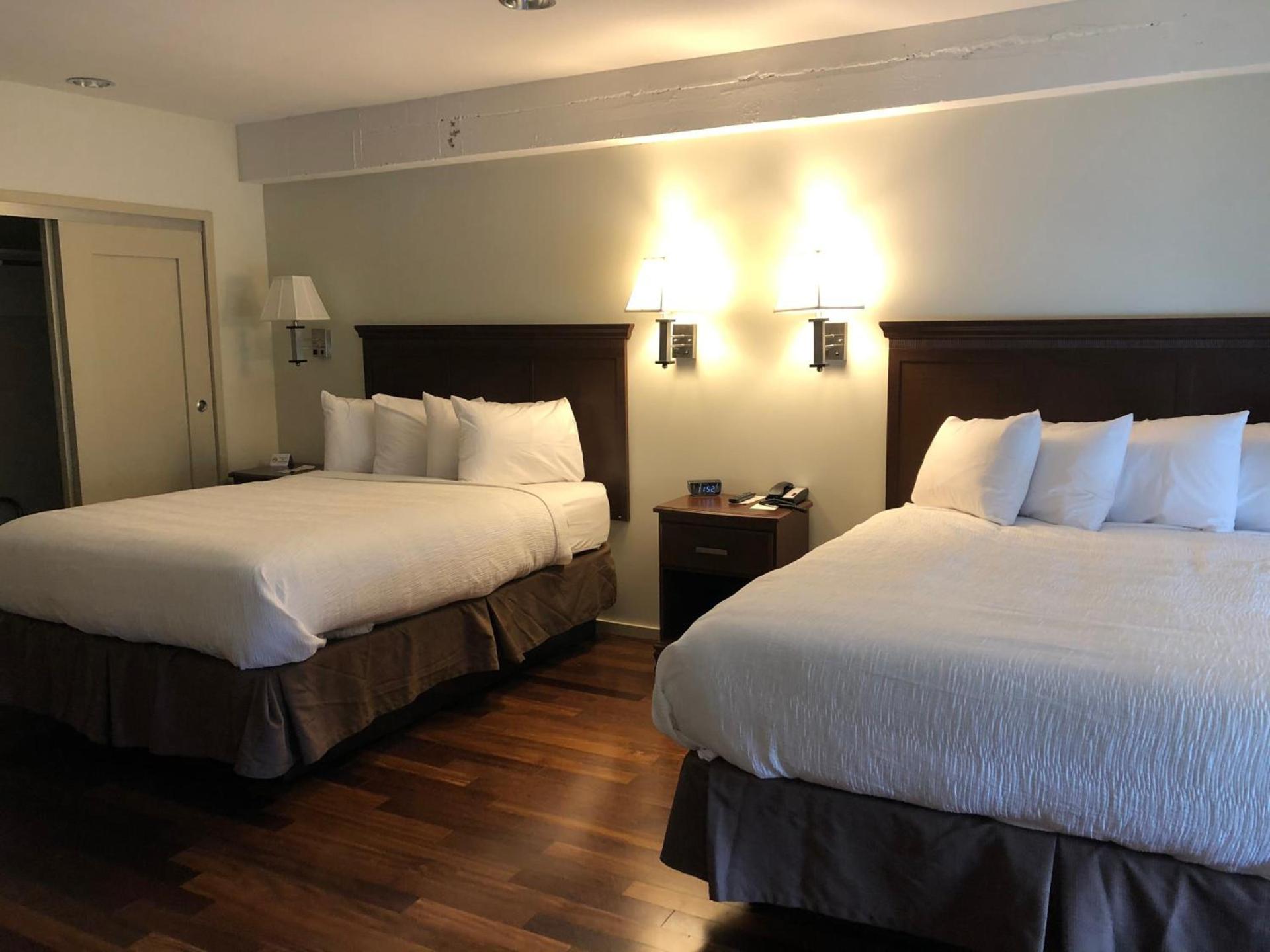 Grand Eastonian Hotel & Suites photo 6