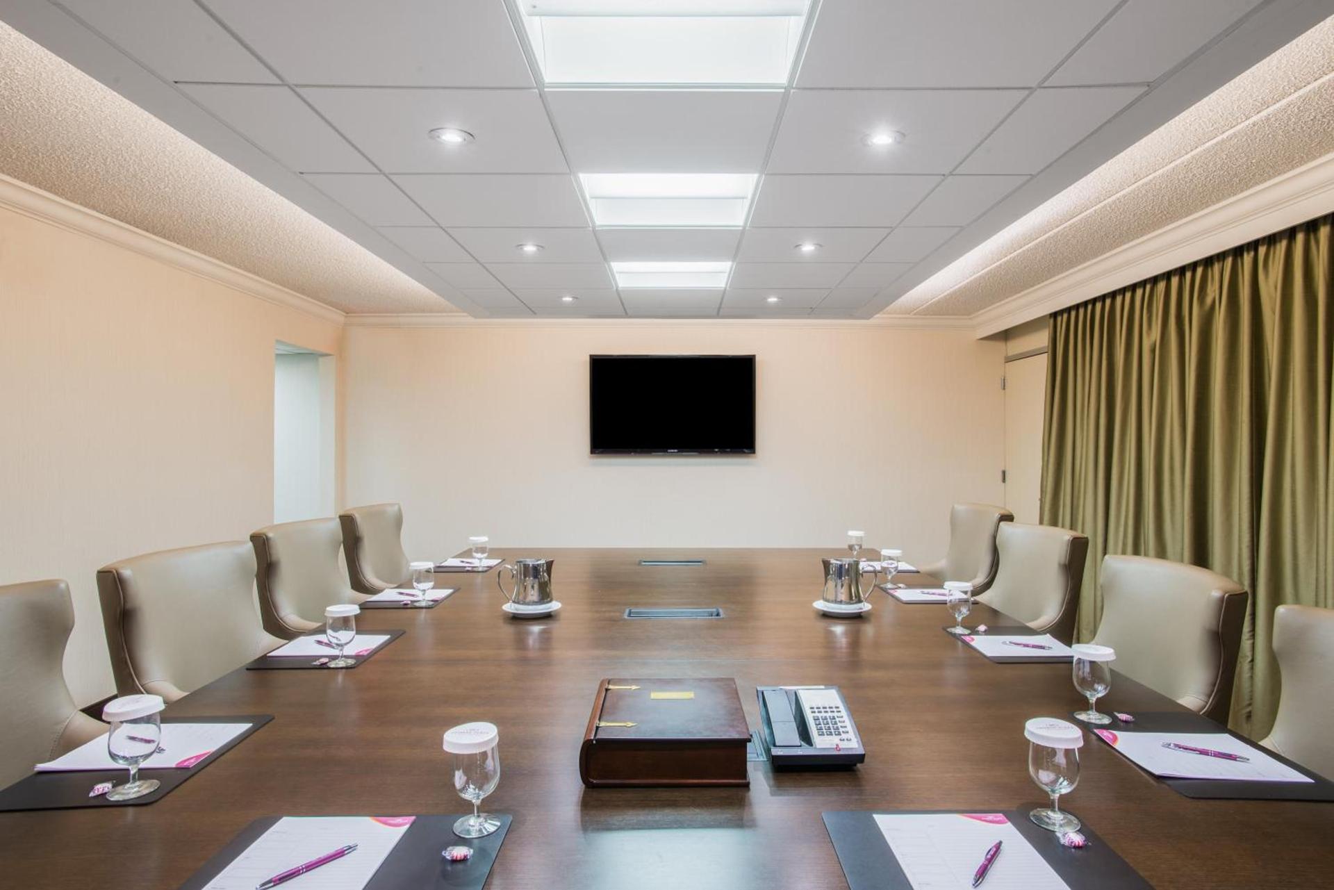 Crowne Plaza Suffern-Mahwah by IHG photo 51