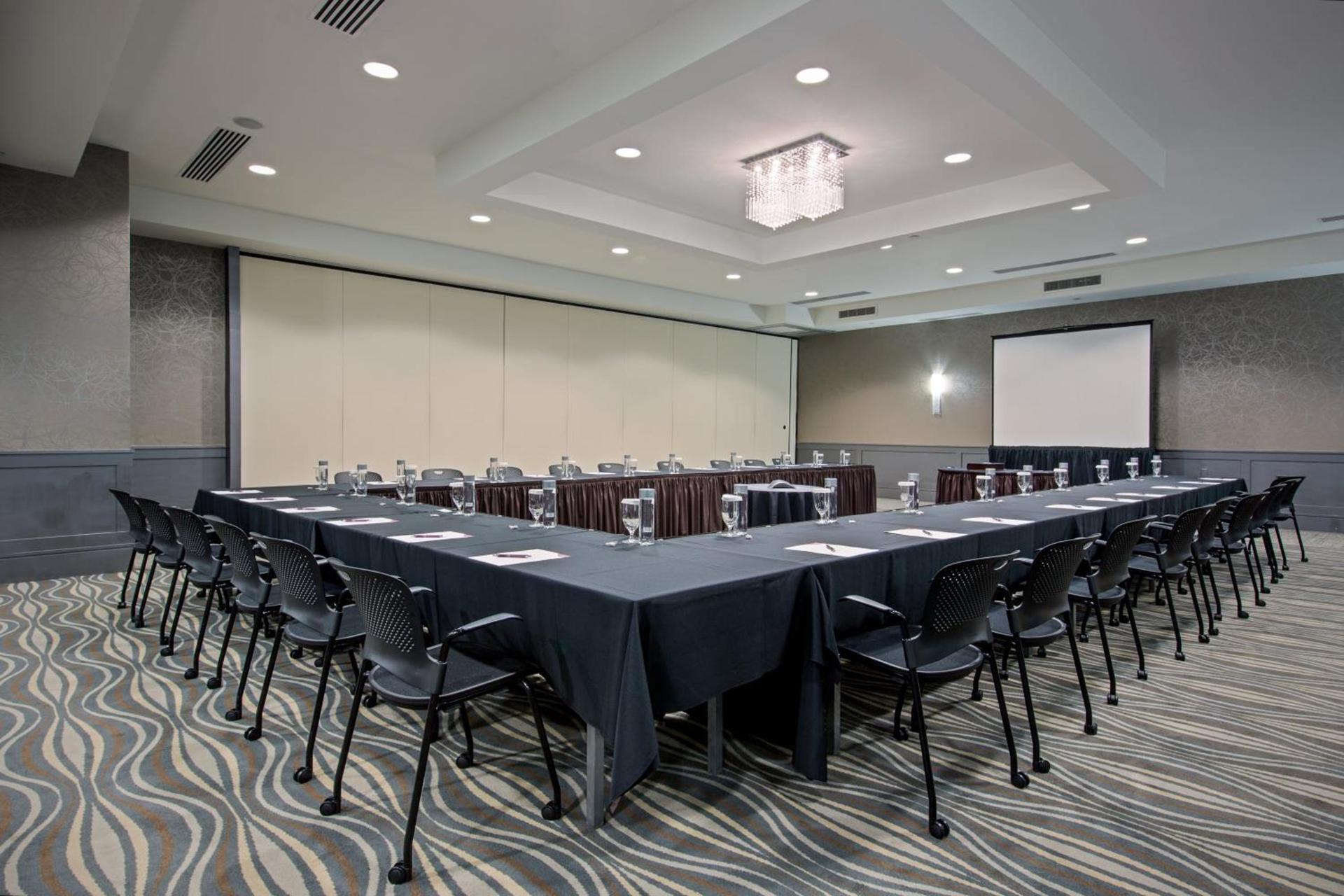 Crowne Plaza Suffern-Mahwah by IHG photo 54