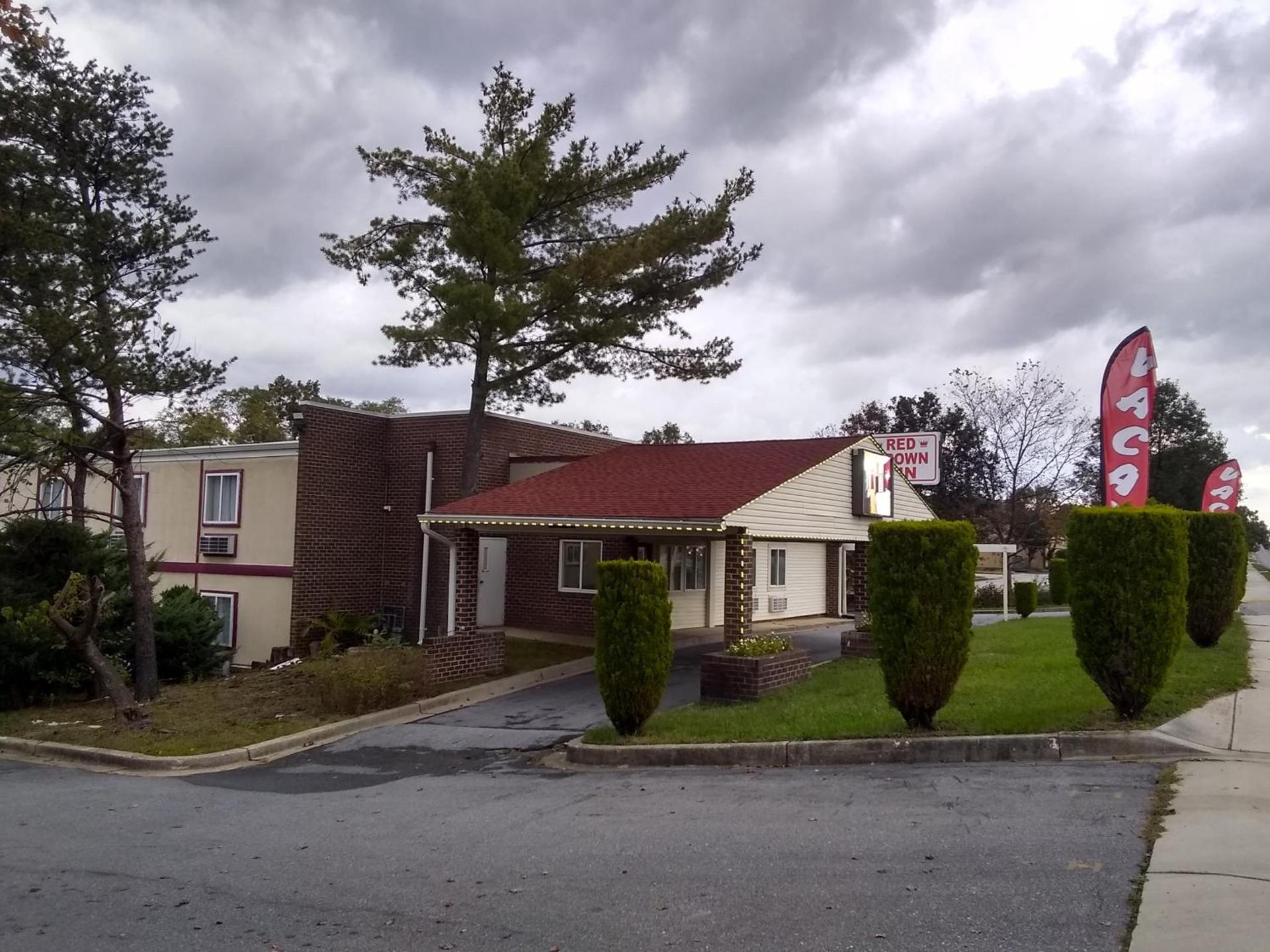 Red Crown Inn photo 11