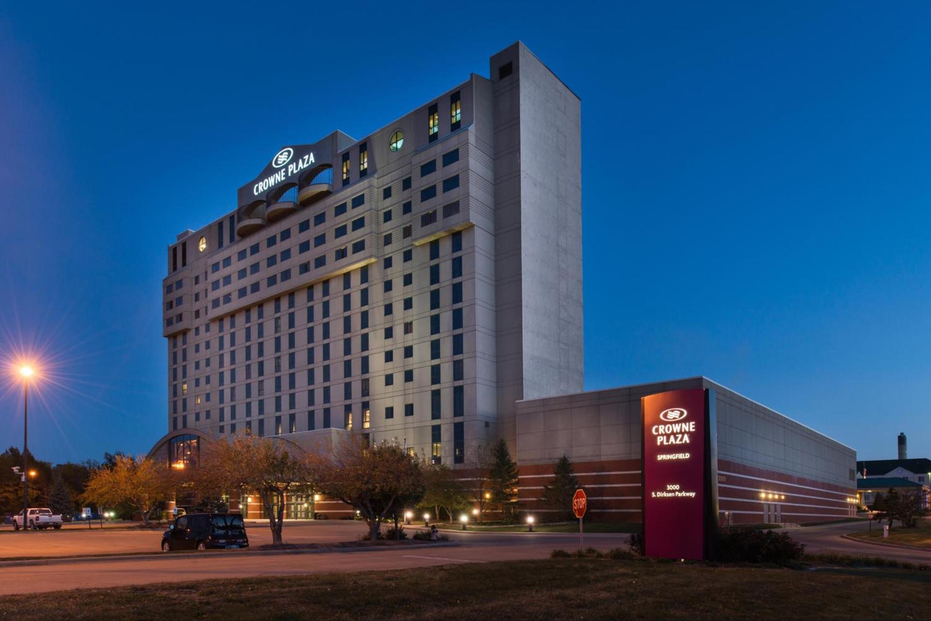Crowne Plaza Springfield Convention Center by IHG photo 43