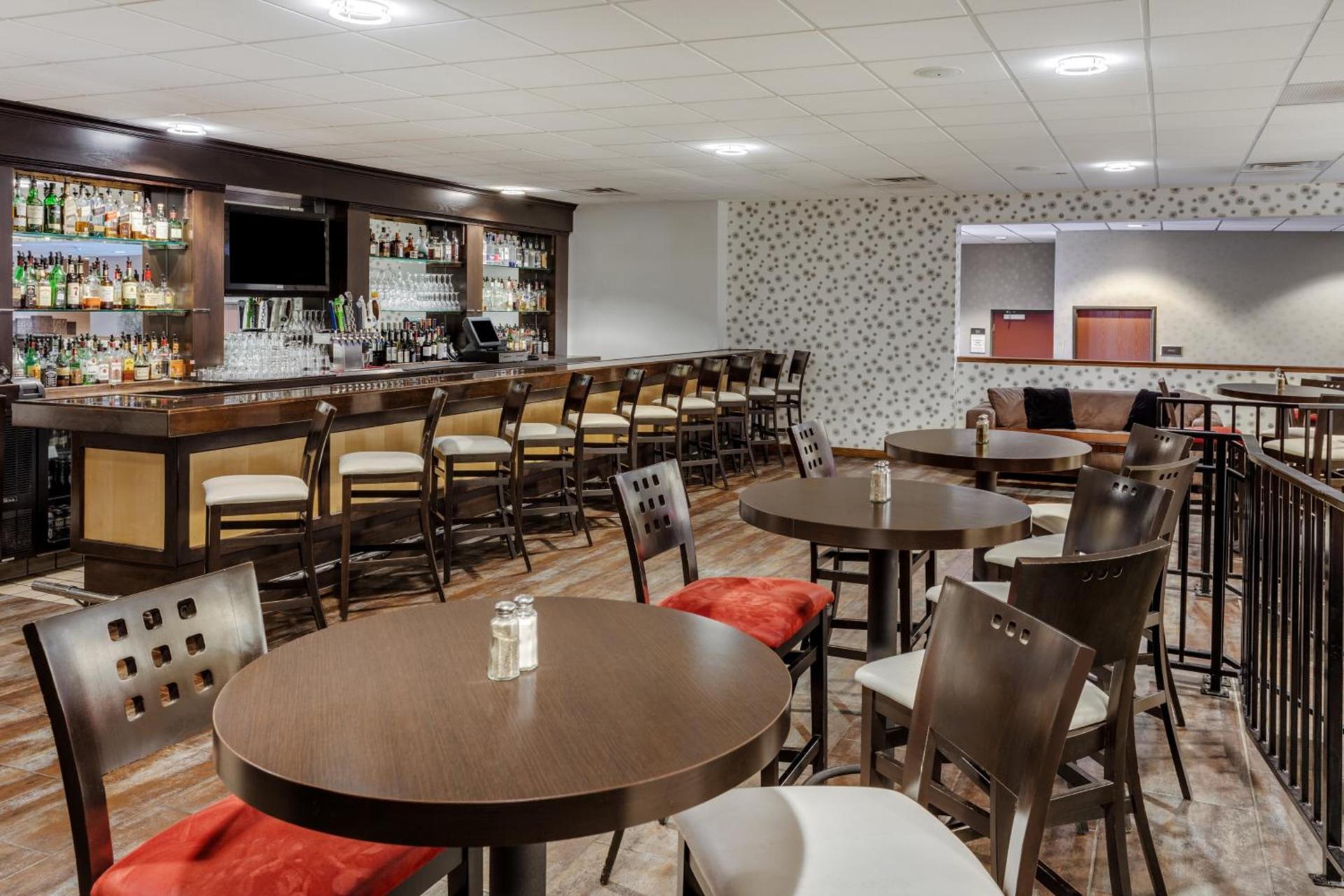 Crowne Plaza Milwaukee Airport by IHG photo 65