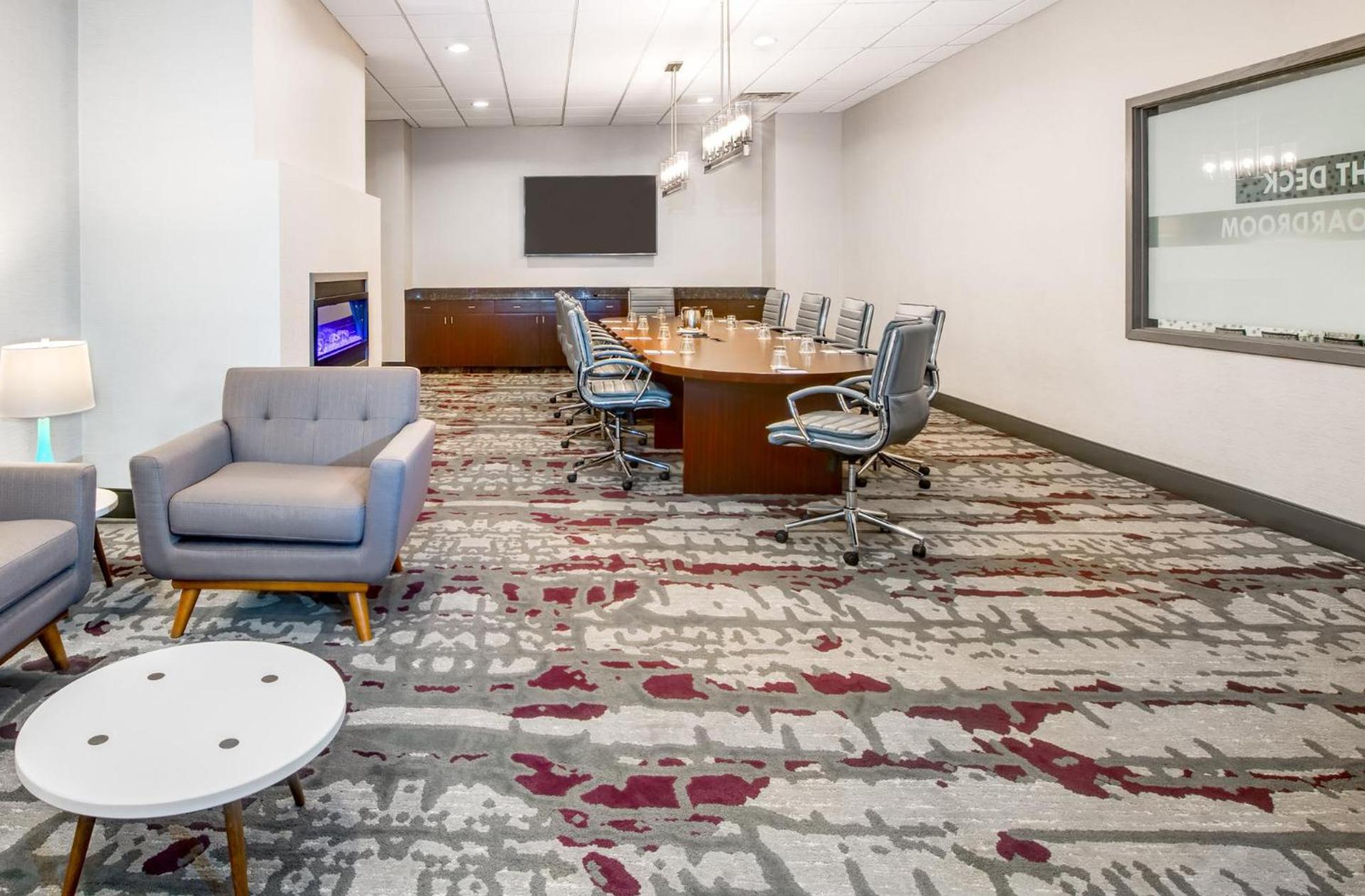 Crowne Plaza Milwaukee Airport by IHG photo 39