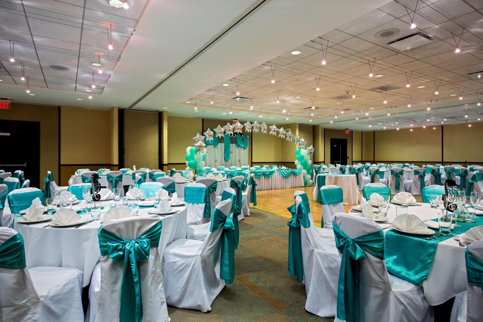 Crowne Plaza Hotel Glen Ellyn/Lombard by IHG photo 50