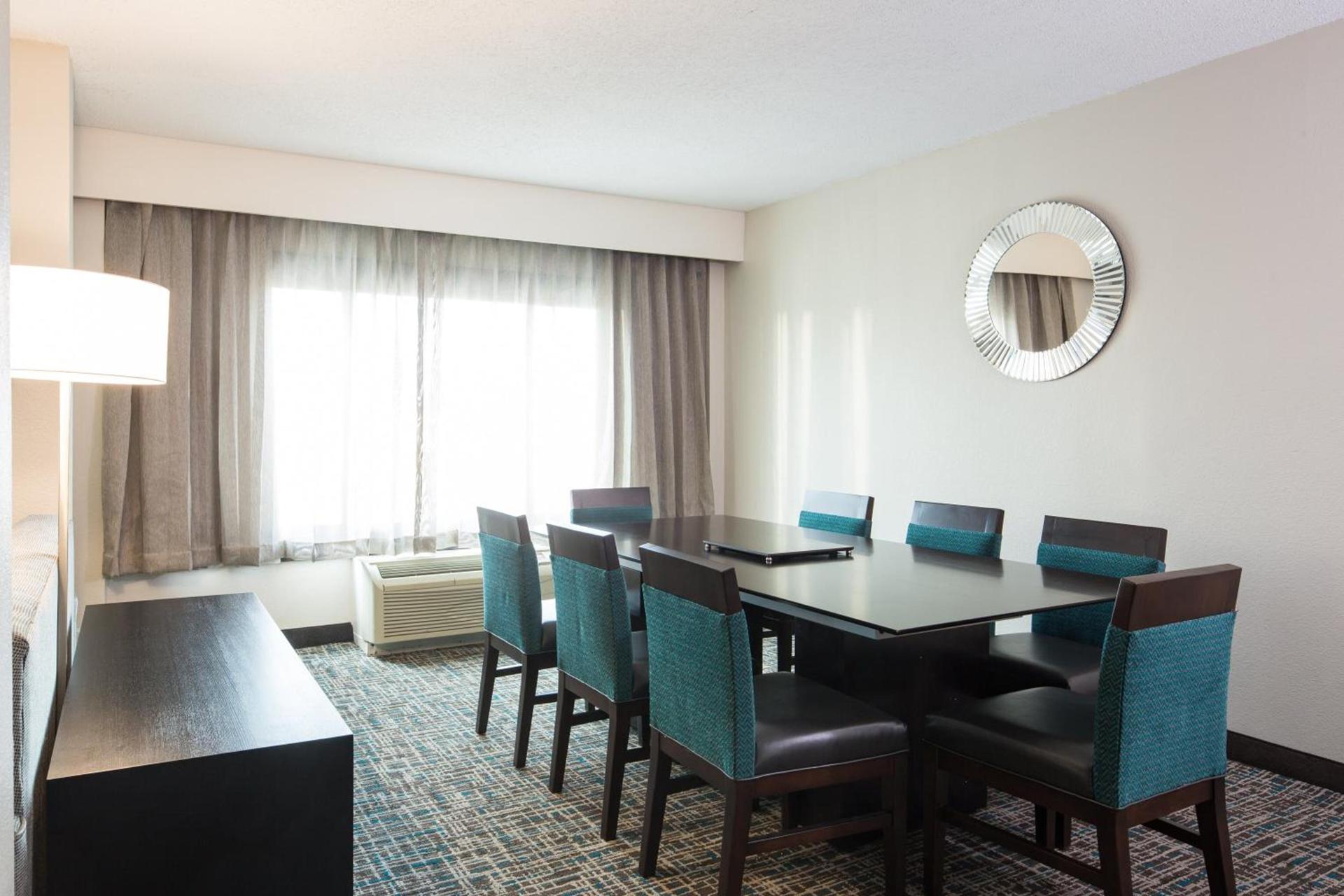 Crowne Plaza Memphis Downtown by IHG photo 63