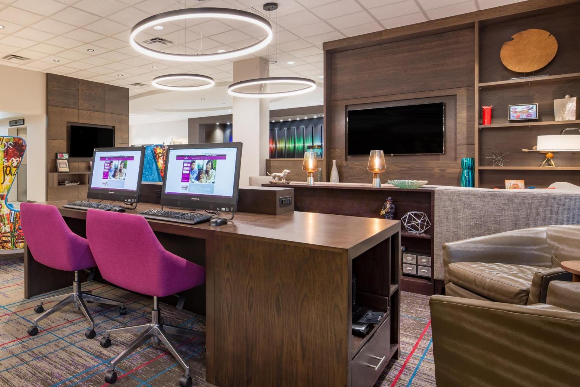 Crowne Plaza Memphis Downtown by IHG photo 50