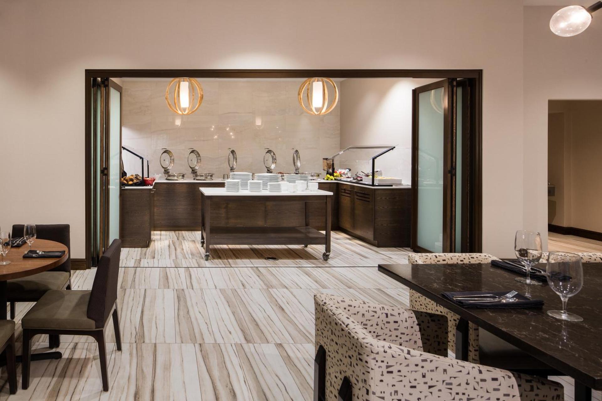 Crowne Plaza Memphis Downtown by IHG photo 64