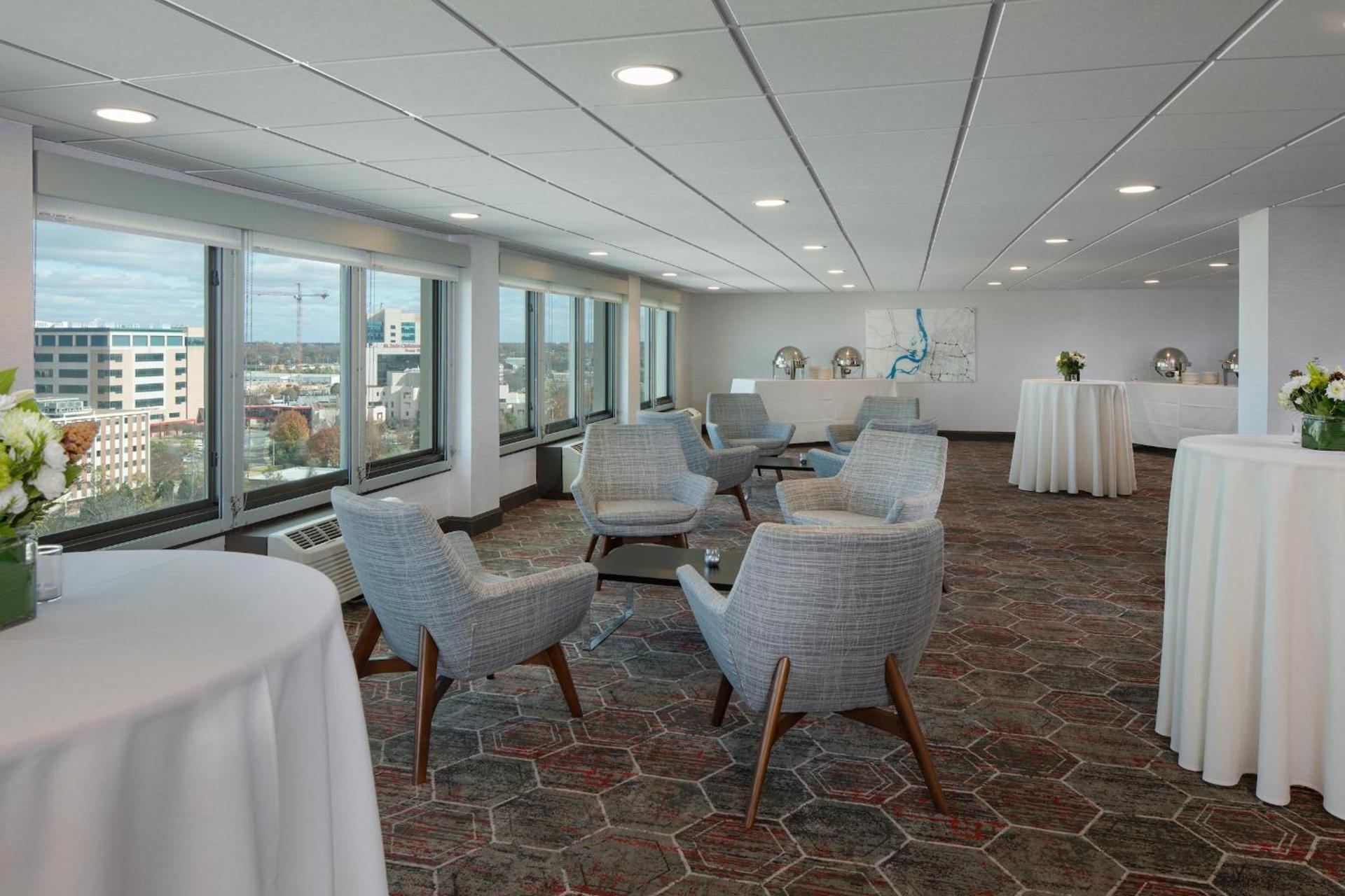 Crowne Plaza Memphis Downtown by IHG photo 56